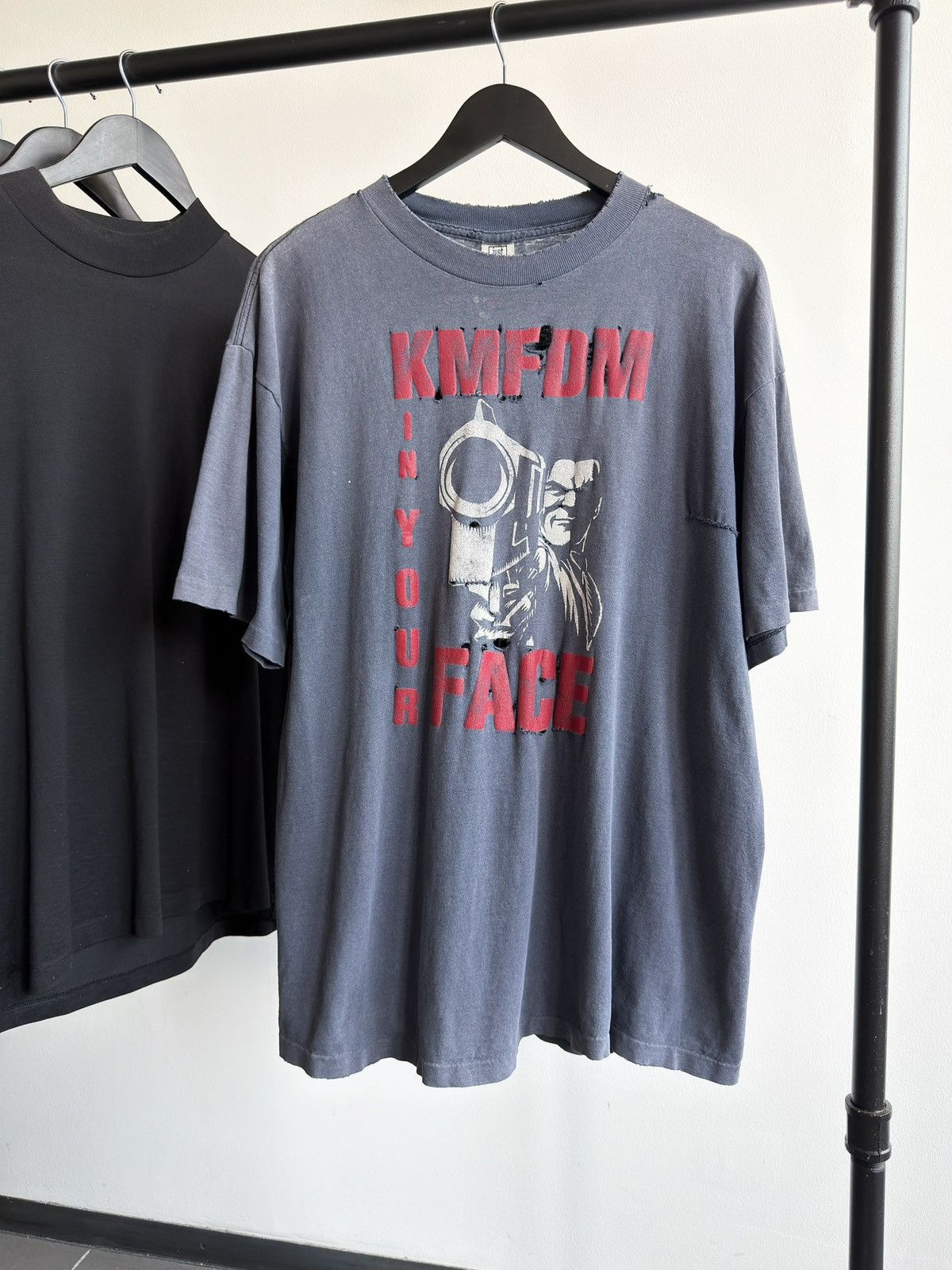 Band Tees Vintage Thrashed 90s KMFDM Erd Faded Grunge WCC Band Tee Size US XL / EU 56 / 4 - 2 Thumbnail