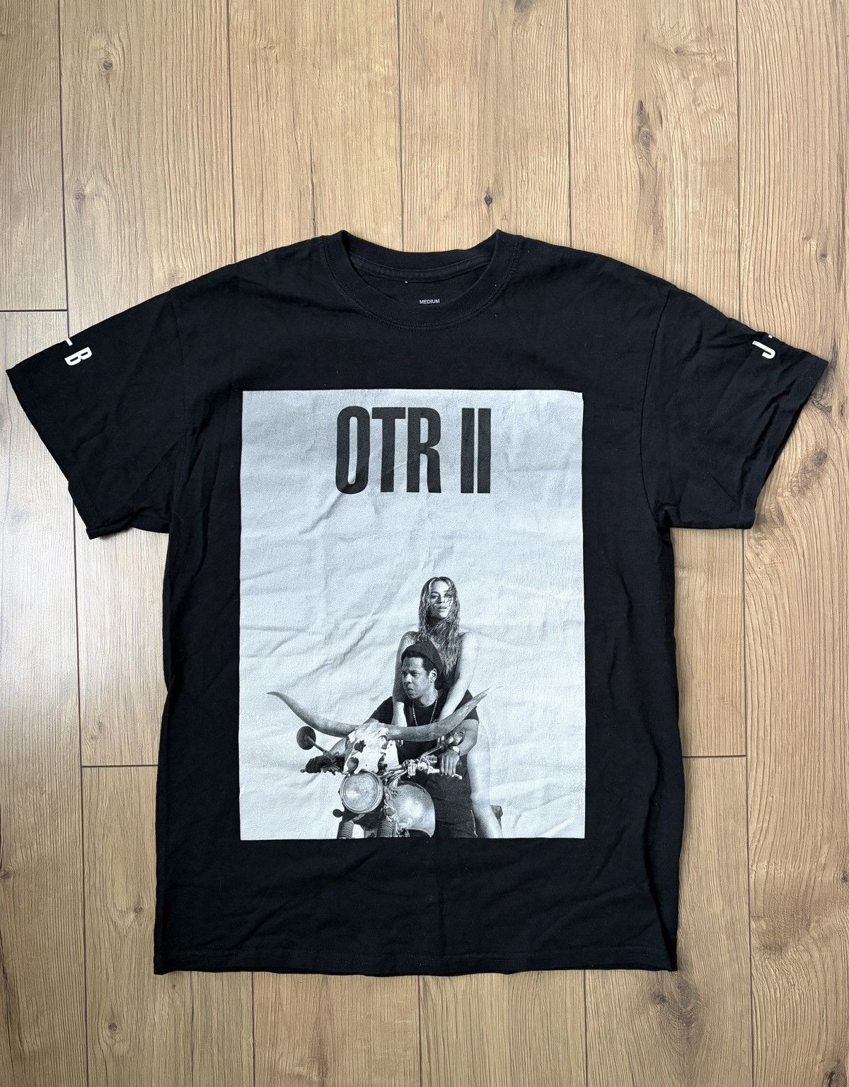 Band Tees OTR II Jay Z and Beyonce 2018 Tour T-shirt Size US M / EU 48-50 / 2 - 1 Thumbnail