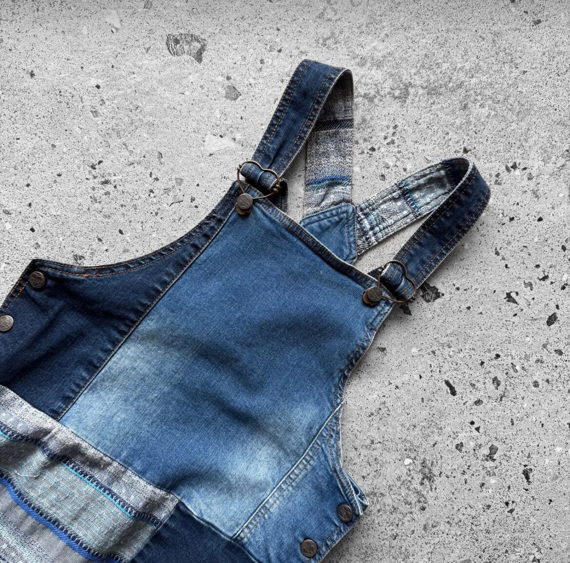 Desigual Desigual Kids Girls Denim Pinafore Dress Patchwork Blue Size XXS / US 00 / IT 34 - 4 Thumbnail