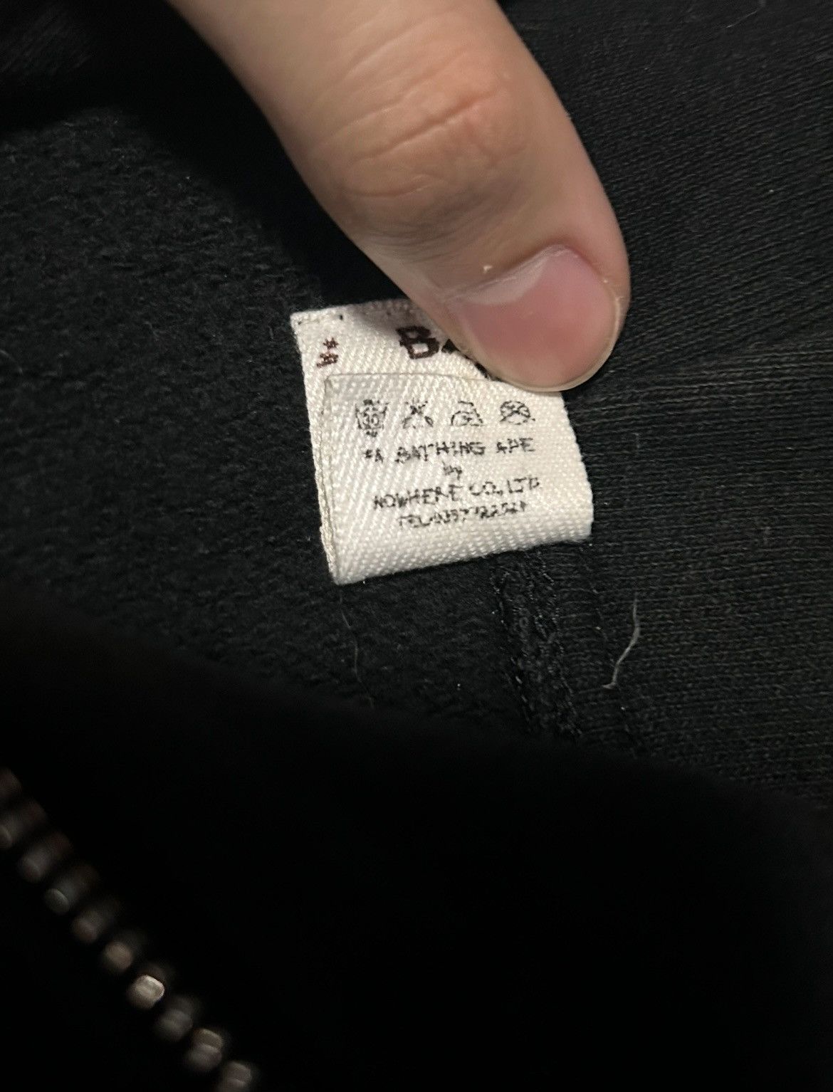 Bape × Kaws Bape X Kaws Full zip Size US L / EU 52-54 / 3 - 10 Thumbnail