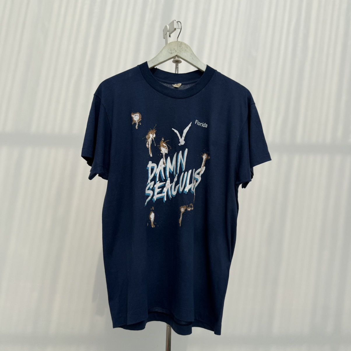 Vintage Vintage 80s Damn Seagulls Florida Single Stitch T Size US M / EU 48-50 / 2 - 1 Thumbnail