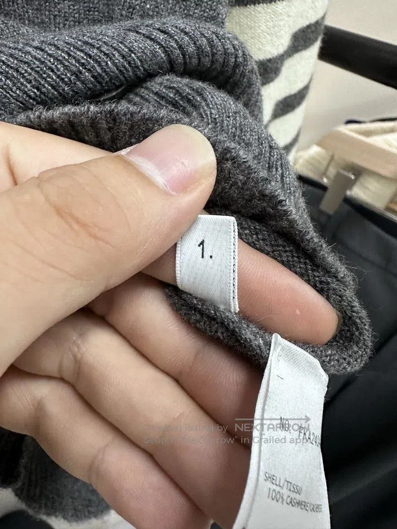 Thom Browne Thom Browne Cashmere high-neck sweater Size US S / EU 44-46 / 1 - 7 Thumbnail