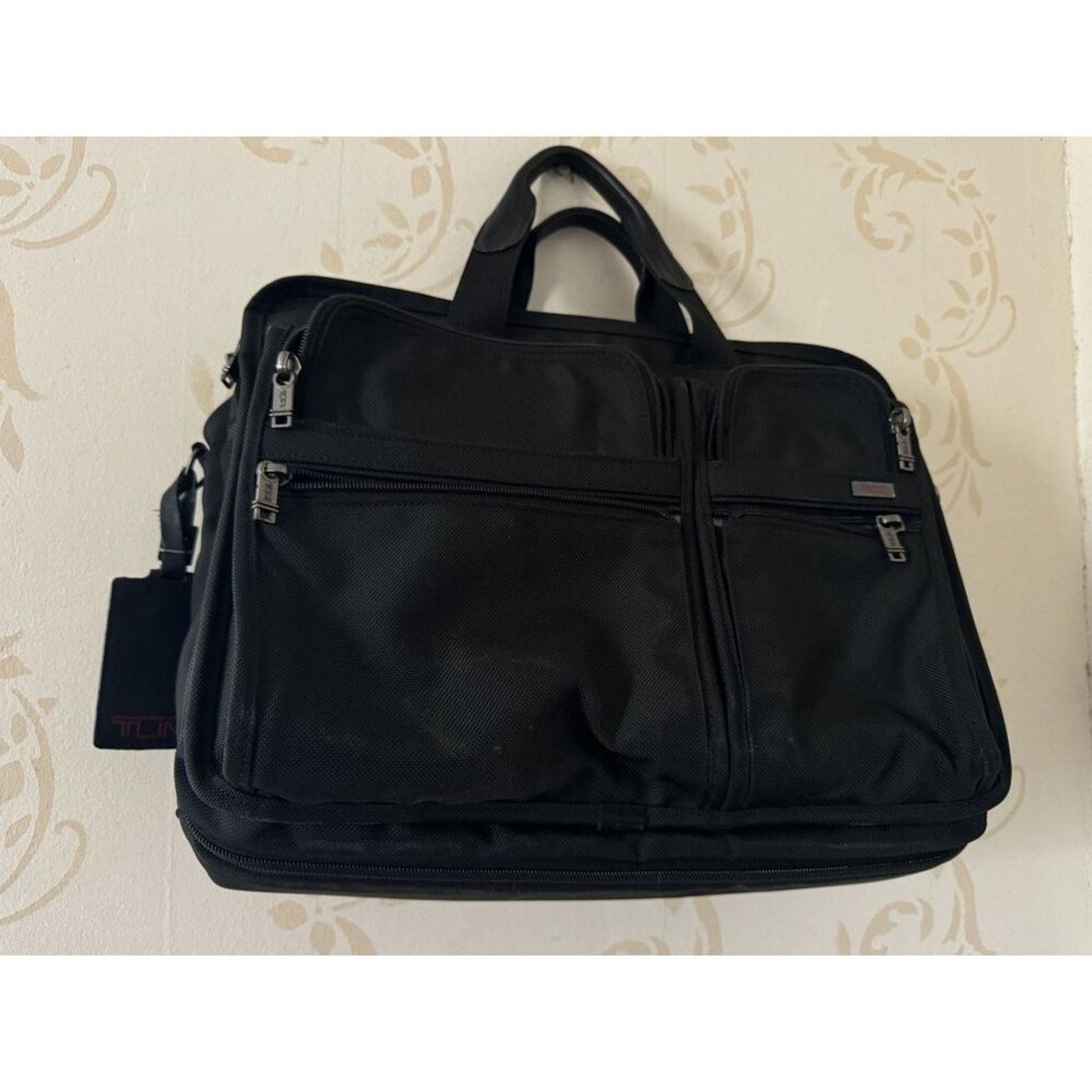 Tumi Tumi 3 Expandable Organizer Laptop Briefcase LN - Used Twice Size ONE SIZE - 6 Thumbnail