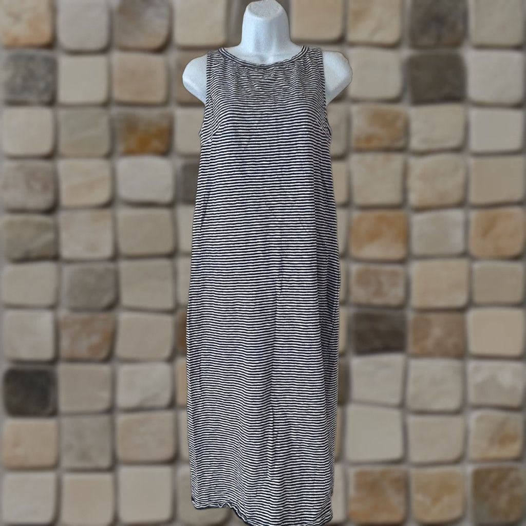 Talbots Talbots Sleeveless Maxi Dress Women M Navy Blue White Striped Keyhole Back Side Slits Pattern Multicolor Nautical Preppy 90s? Size M / US 6-8 / IT 42-44 - 1 Thumbnail