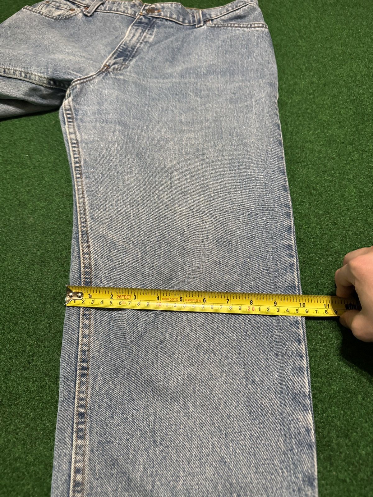 Levi's Vintage Clothing Levis 550 16 90s Relaxed 35x32 Light Wash Tapered Jeans Size 38" / US 16 / IT 52 - 9 Thumbnail
