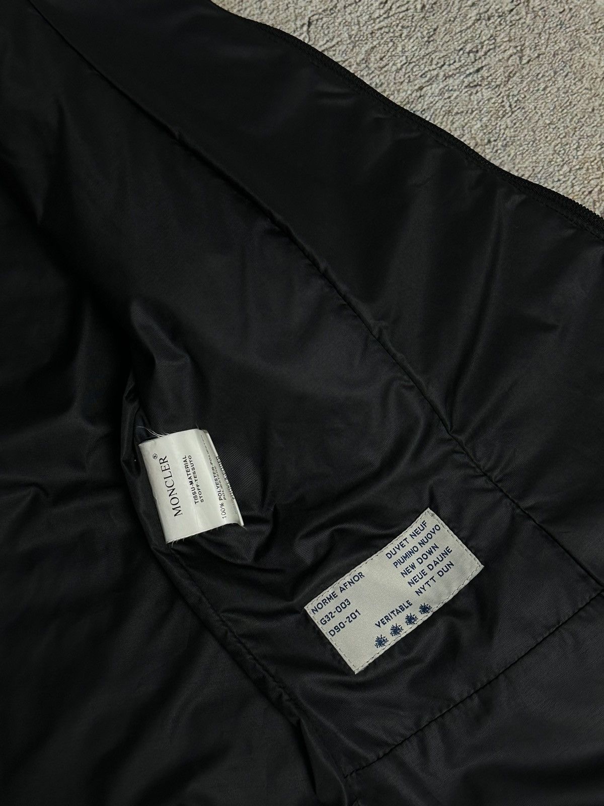 Moncler Vintage moncler mini puffer Size S / US 4 / IT 40 - 9 Thumbnail