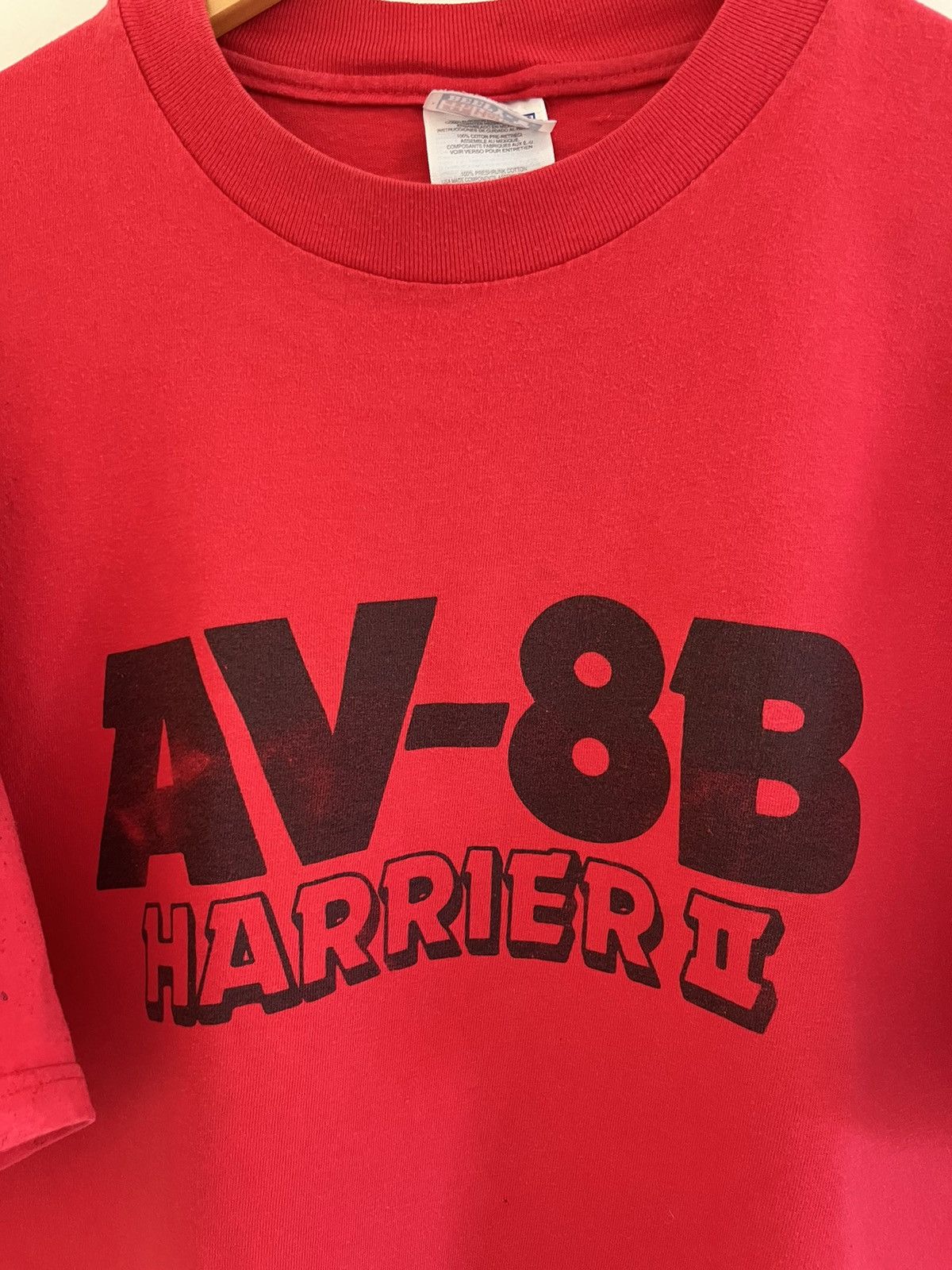 Vintage Vintage 90’s Boeing AV-8B Harrier II T-Shirt Size US XL / EU 56 / 4 - 3 Thumbnail