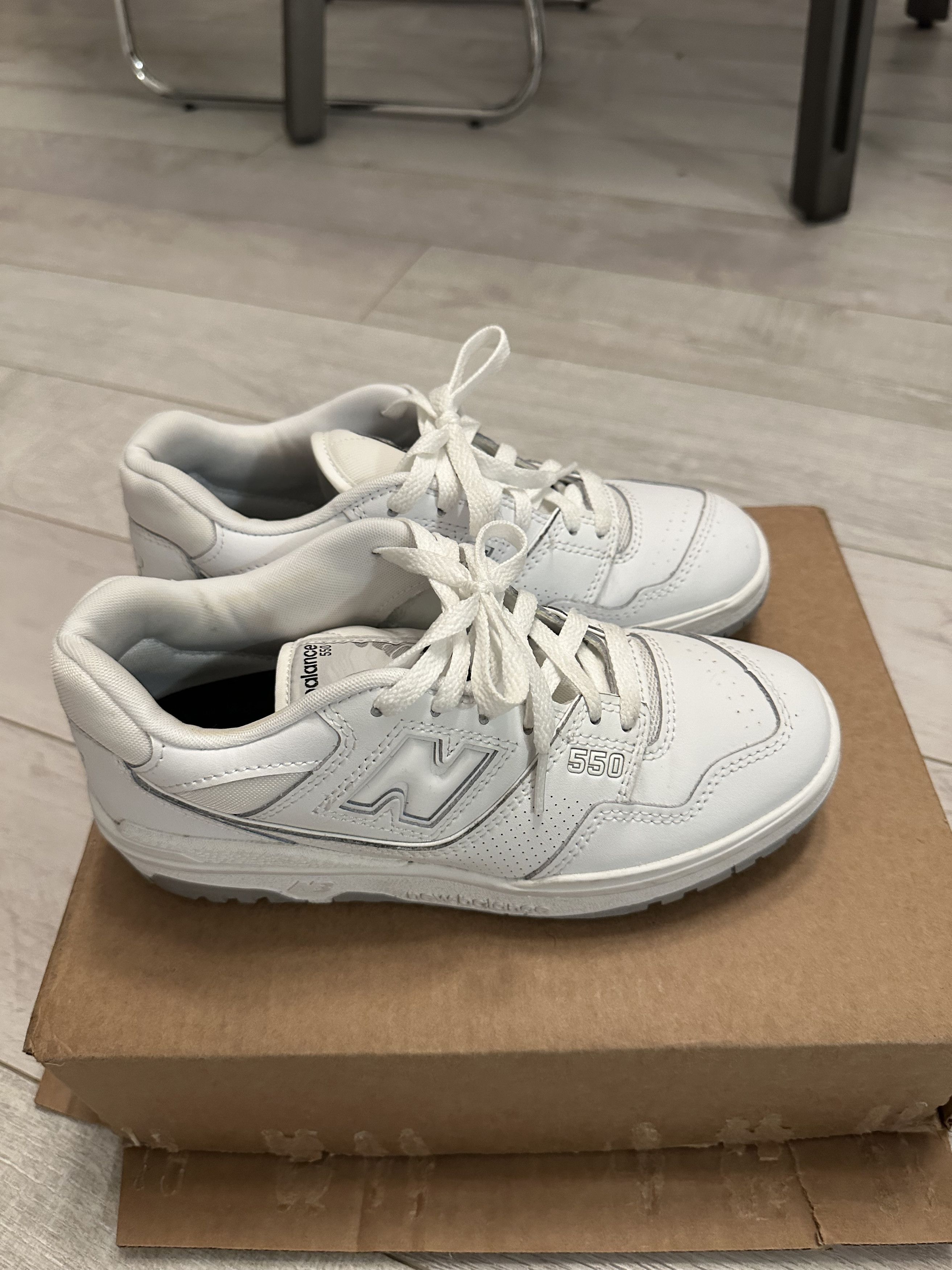 New Balance New Balance 550 - Size W6.5/M5 Size US 6.5 / IT 36.5 - 4 Thumbnail