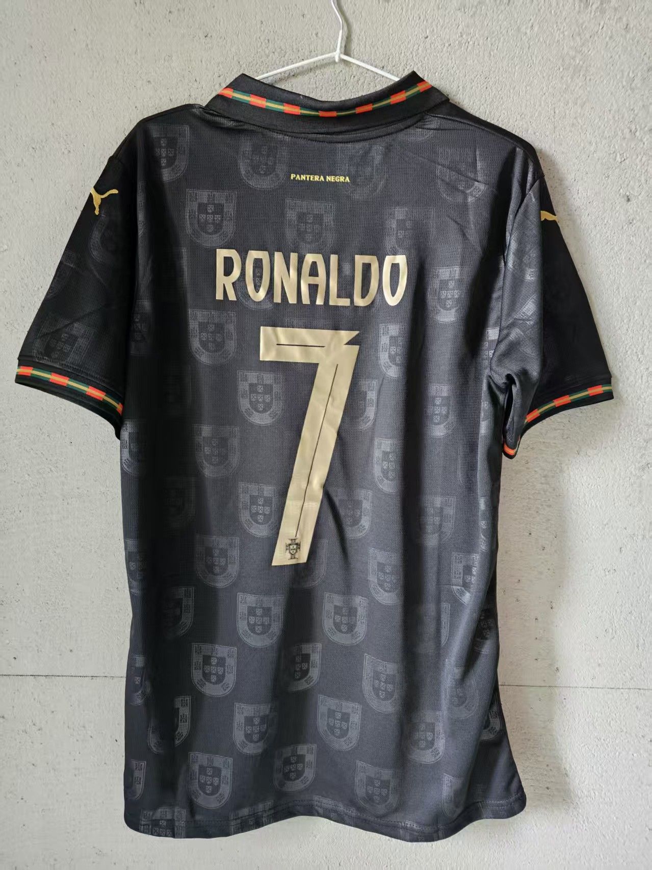 Other 2025 2026 Portugal #7 C Ronaldo Jersey Away Size US XL / EU 56 / 4 - 2 Thumbnail