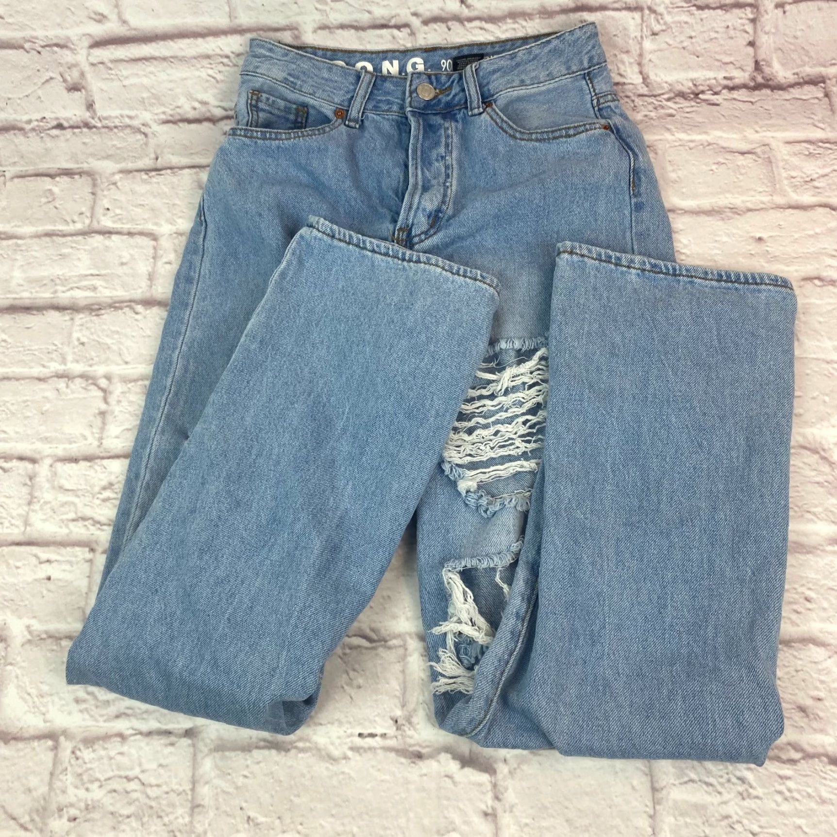 Vintage SONG Womens 90s Boyfriend Jeans Size 26 Blue High Rise Distressed 100% Cotton Denim Light Wash 5-Pocket Design Jeans Womens 90s Vintage? Size 26" / US 2 / IT 38 - 2 Thumbnail