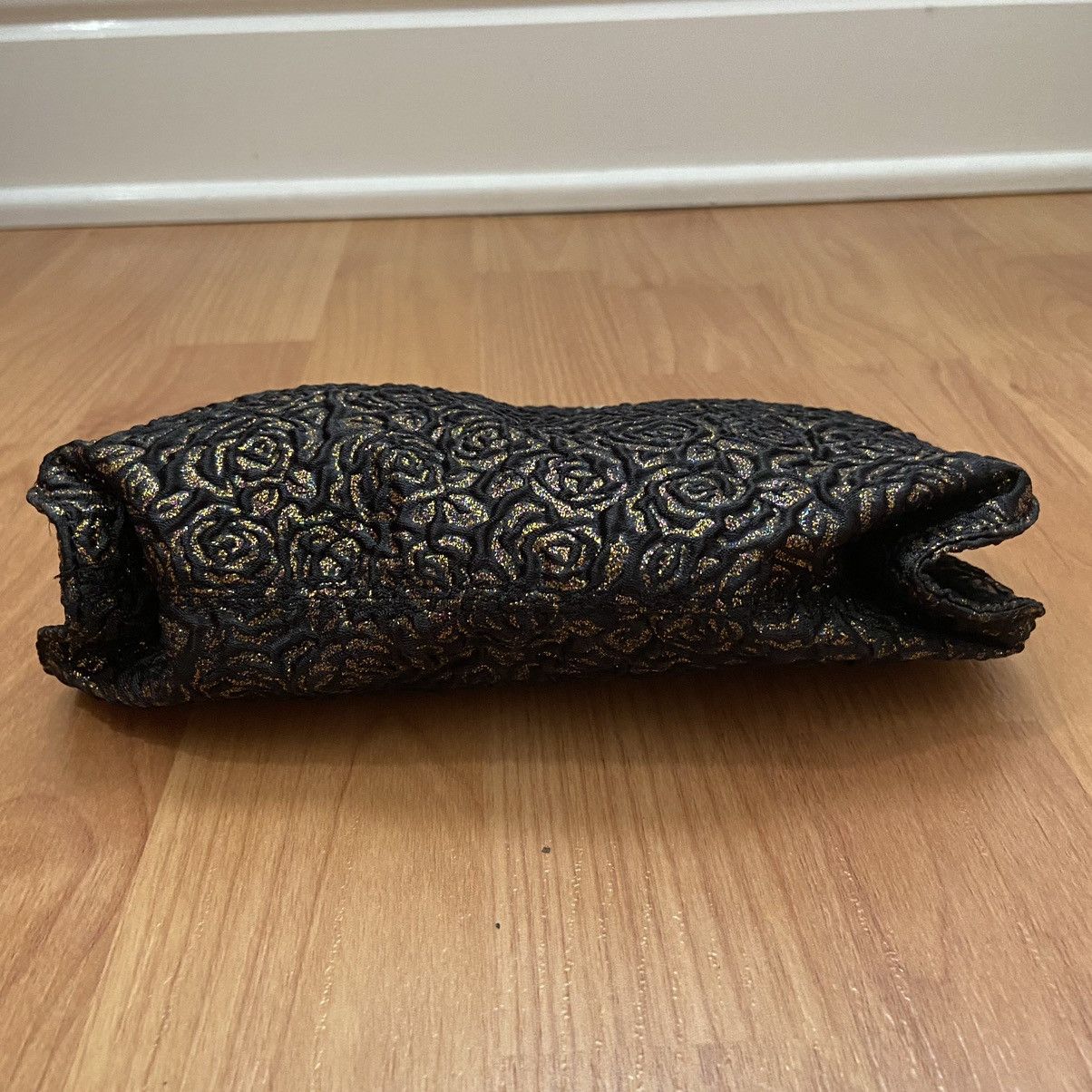 Other NWOT Evening Floral Clutch Purse Size ONE SIZE - 3 Thumbnail