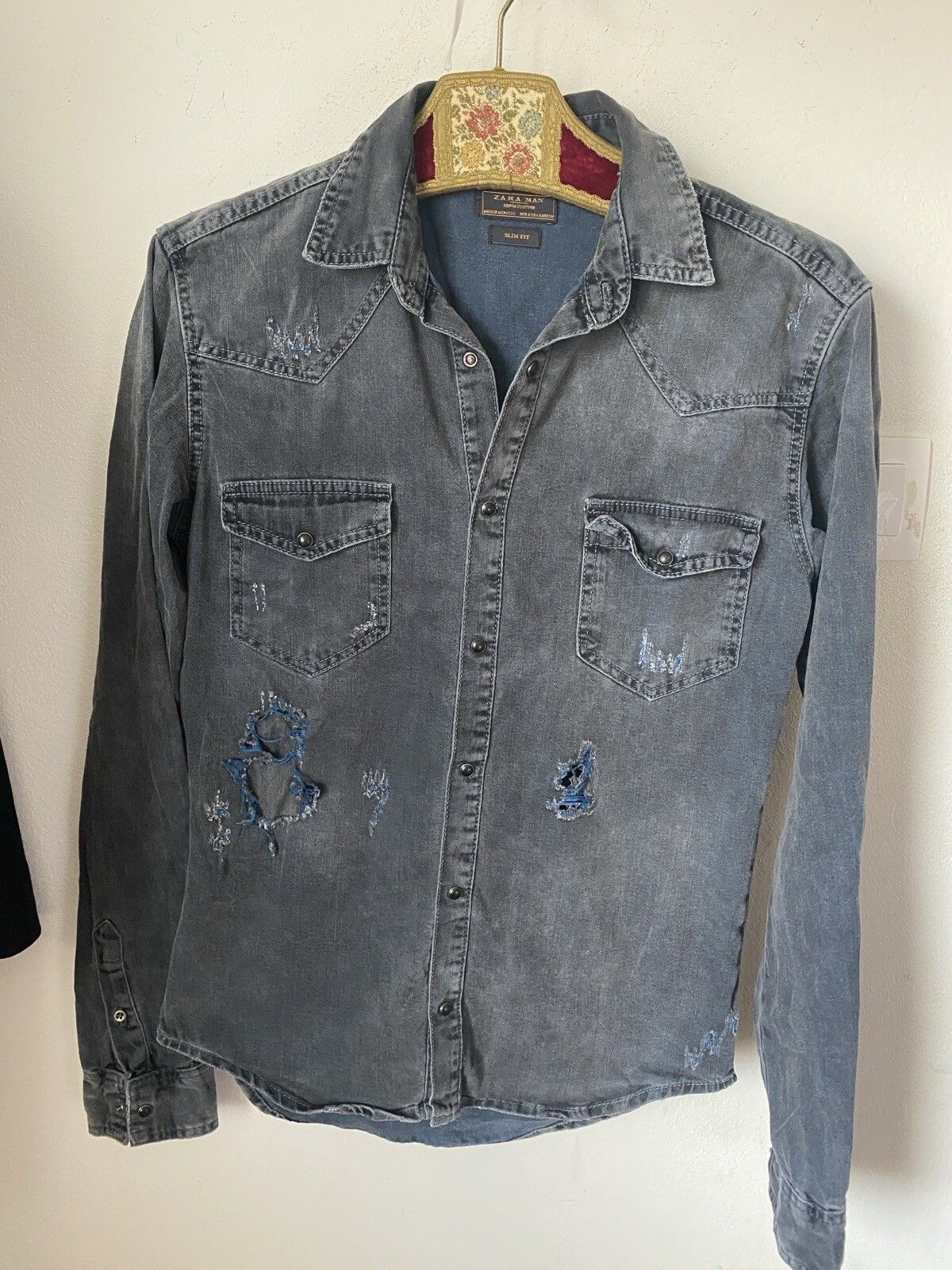 Other Zara Men Denim Shirt Grunge Size S Size US S / EU 44-46 / 1 - 1 Thumbnail