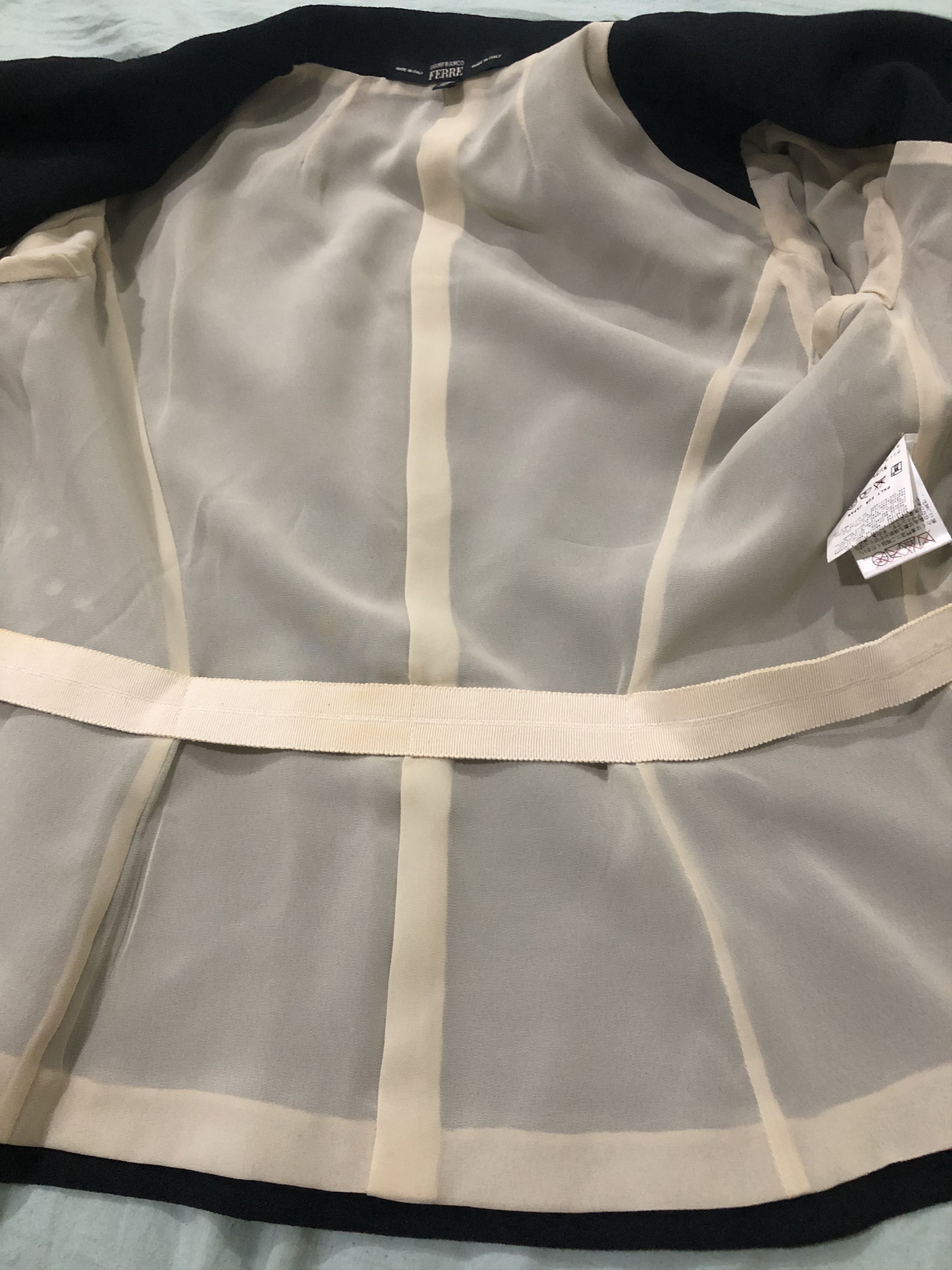 Gianfranco Ferre Luxury Italian Designer Blazer by Gianfranco Ferré Size S / US 4 / IT 40 - 11 Thumbnail