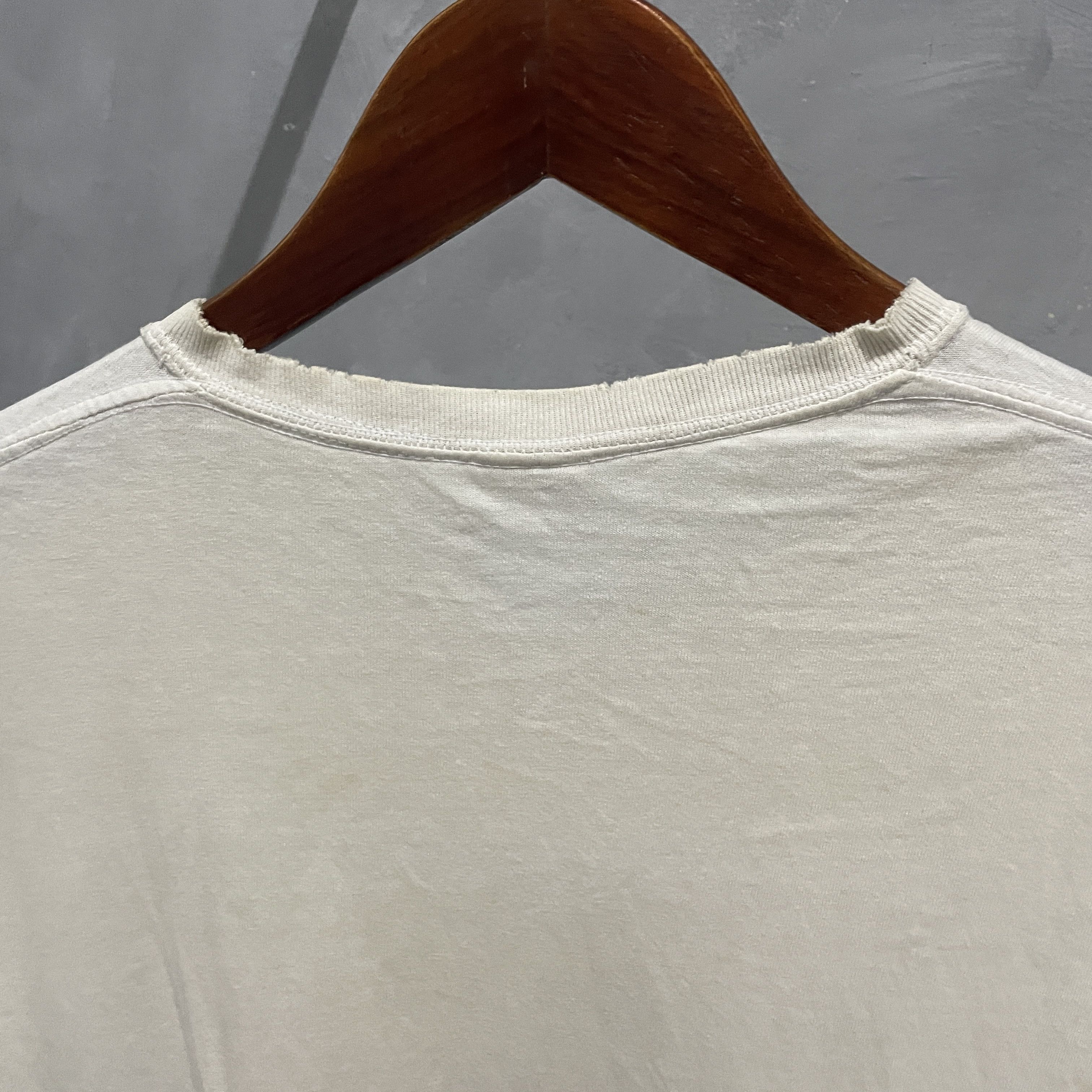 Band Tees Vintage Thrashed The Smiths T Shirt ERD Grunge Size US M / EU 48-50 / 2 - 10 Thumbnail