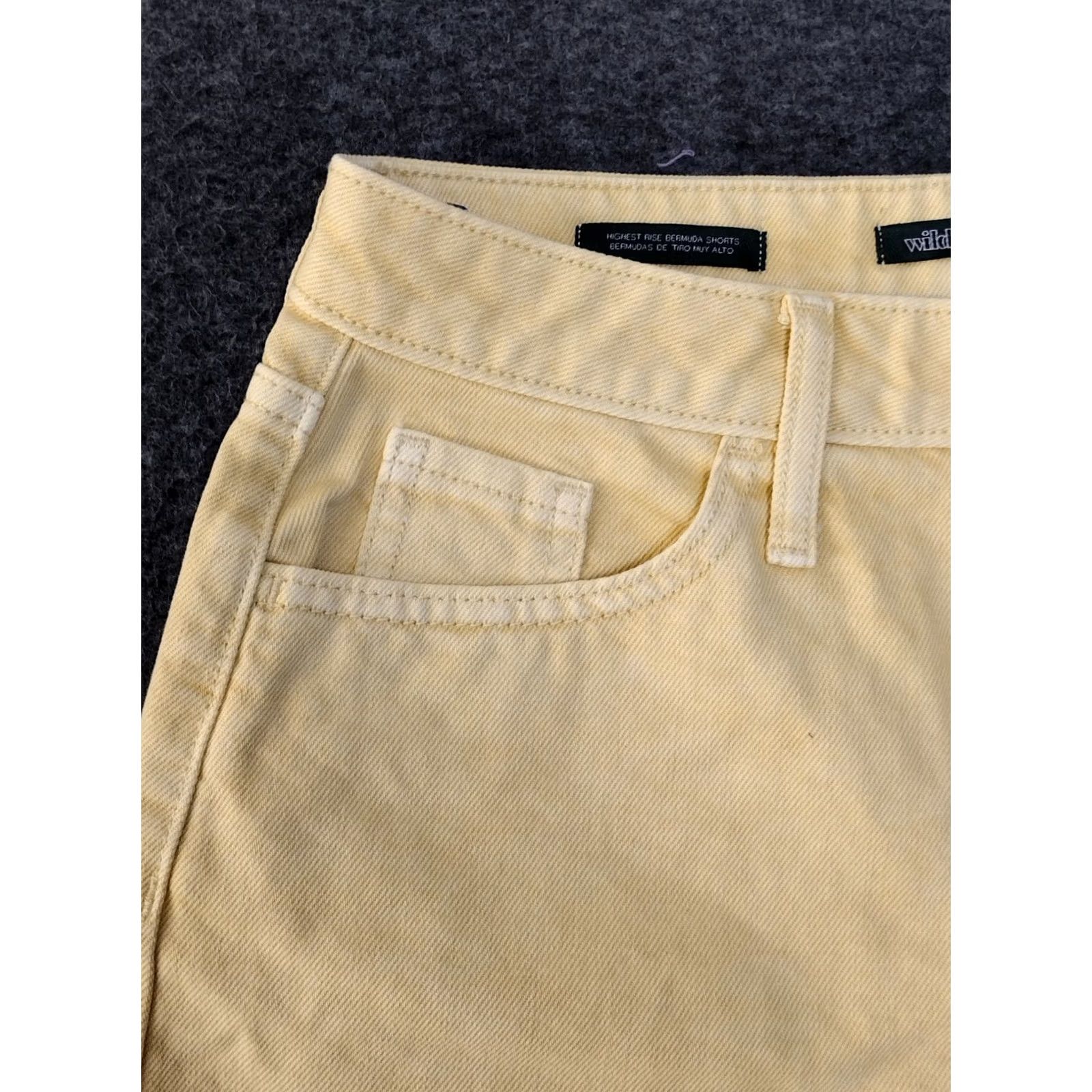 Vintage Wild Fable Shorts Bermuda Women's 2/26R Hipster Yellow Denim Casual Mid Size 26" / US 2 / IT 38 - 3 Thumbnail