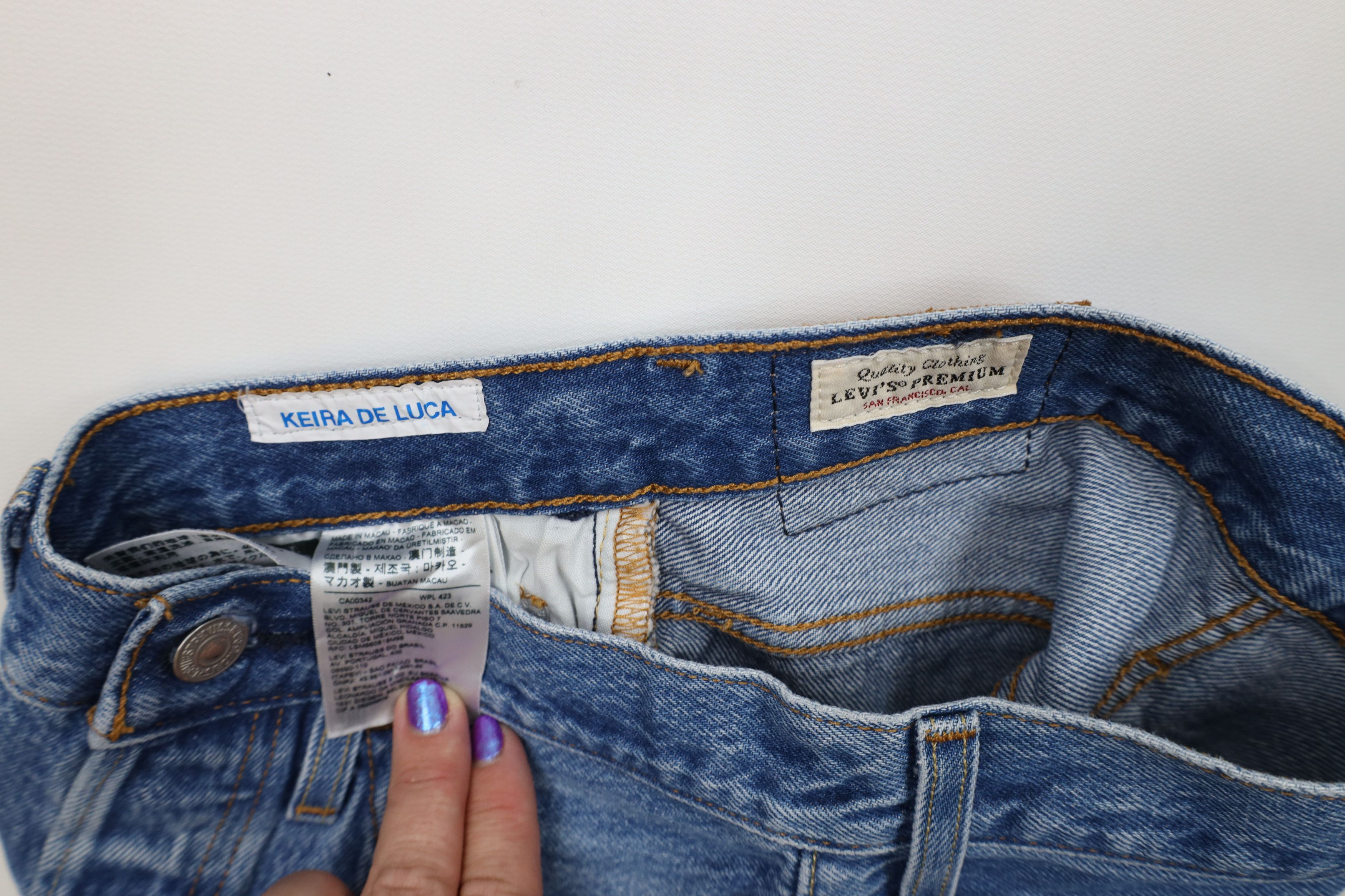 Levi's Vintage Y2K Levis 501xx Button Fly Cut Off Denim Jean Shorts Size 24" / US 00 / IT 34 - 8 Thumbnail