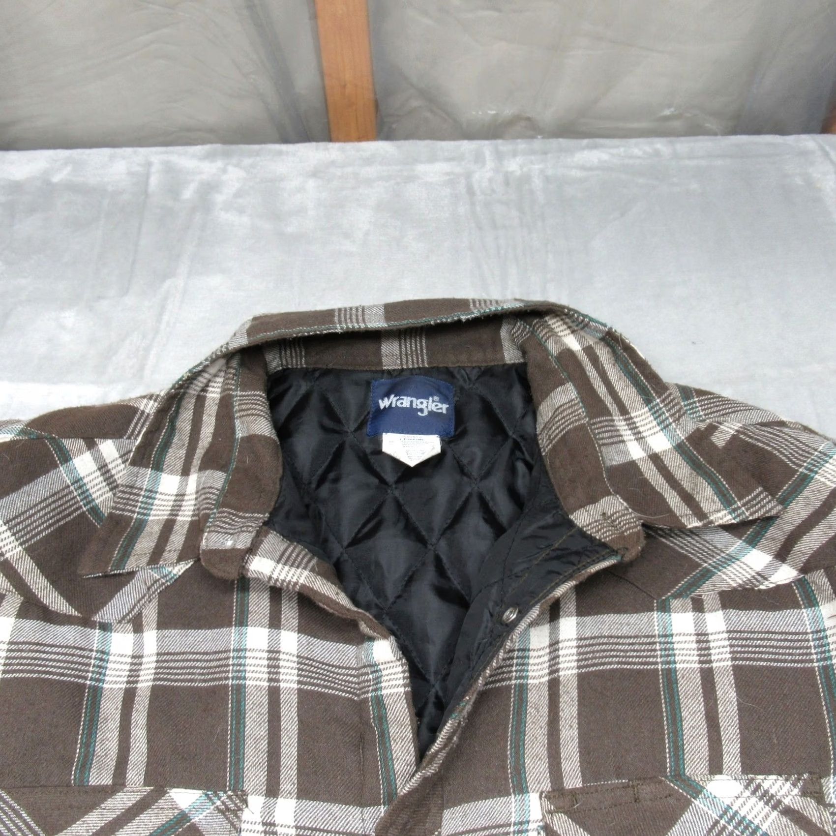 Wrangler Wrangler Mens Large Tall Brown Quilted Lined Pearl Snap Plaid Flannel Jacket Size US L / EU 52-54 / 3 - 3 Thumbnail
