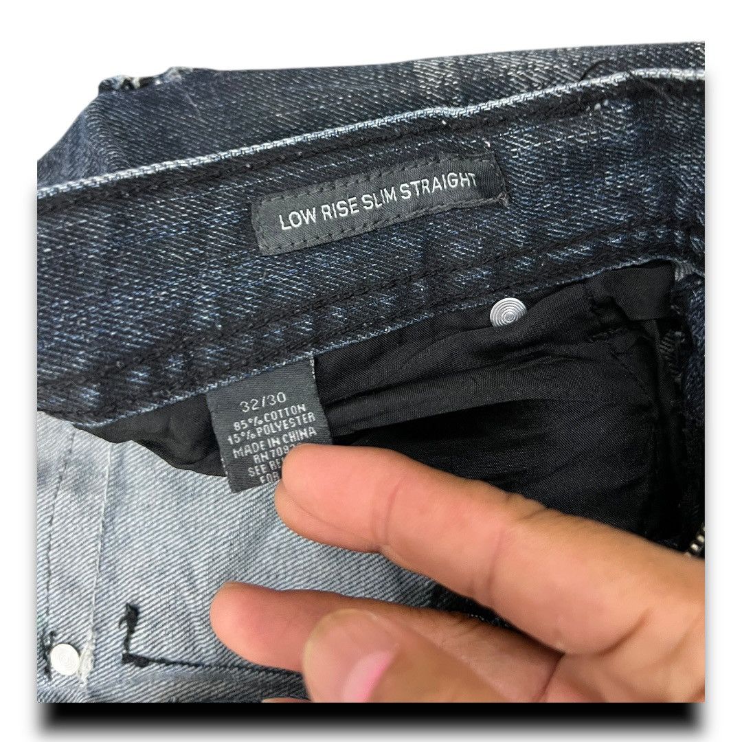 Designer BLACK JAPANESE BRAND DISTRESSED DISIGN DENIM JEANS Size US 34 / EU 50 - 8 Thumbnail