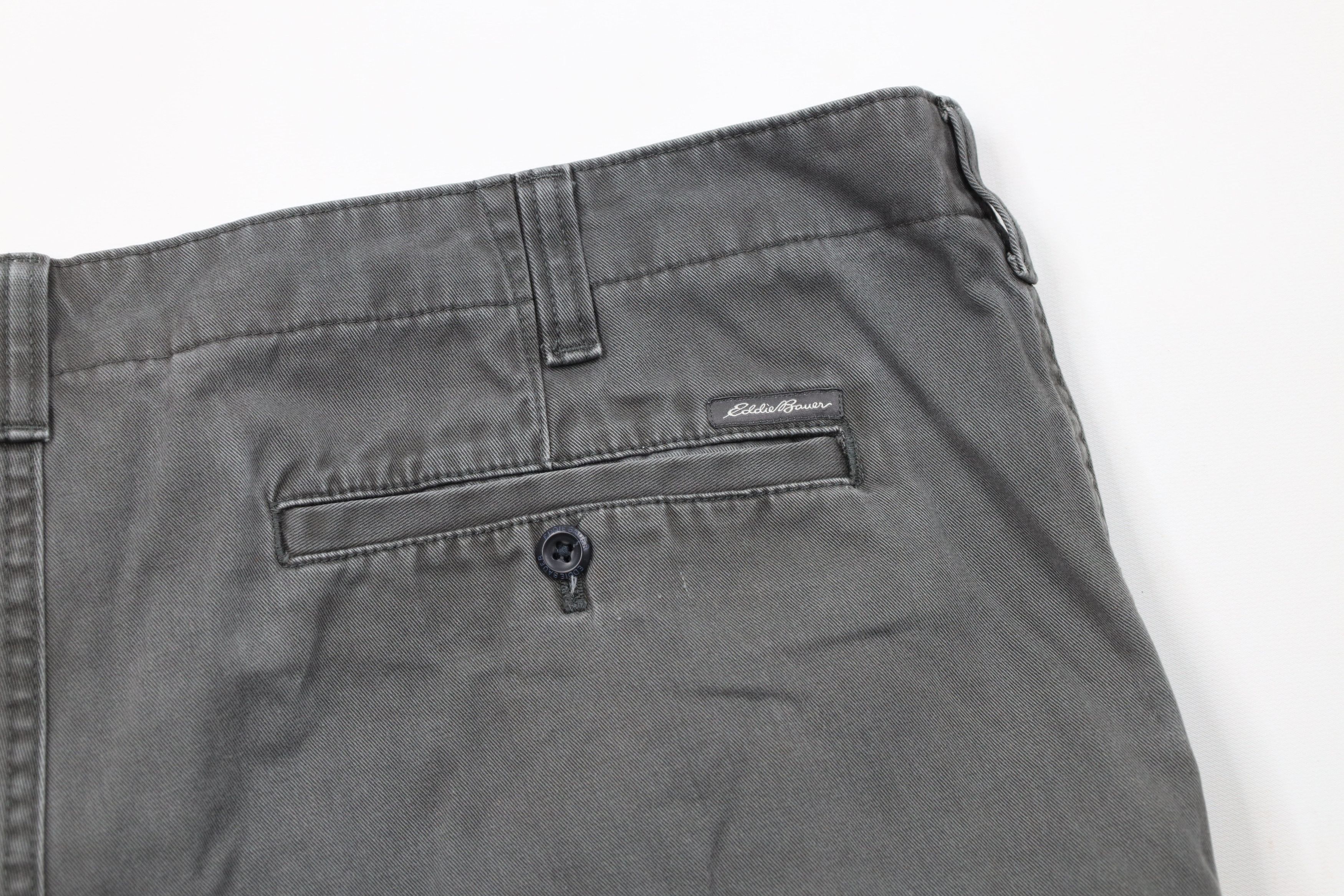 Eddie Bauer × Vintage Vintage Eddie Bauer Heavyweight Pigment Dye Cargo Shorts Size US 40 / EU 56 - 12 Thumbnail