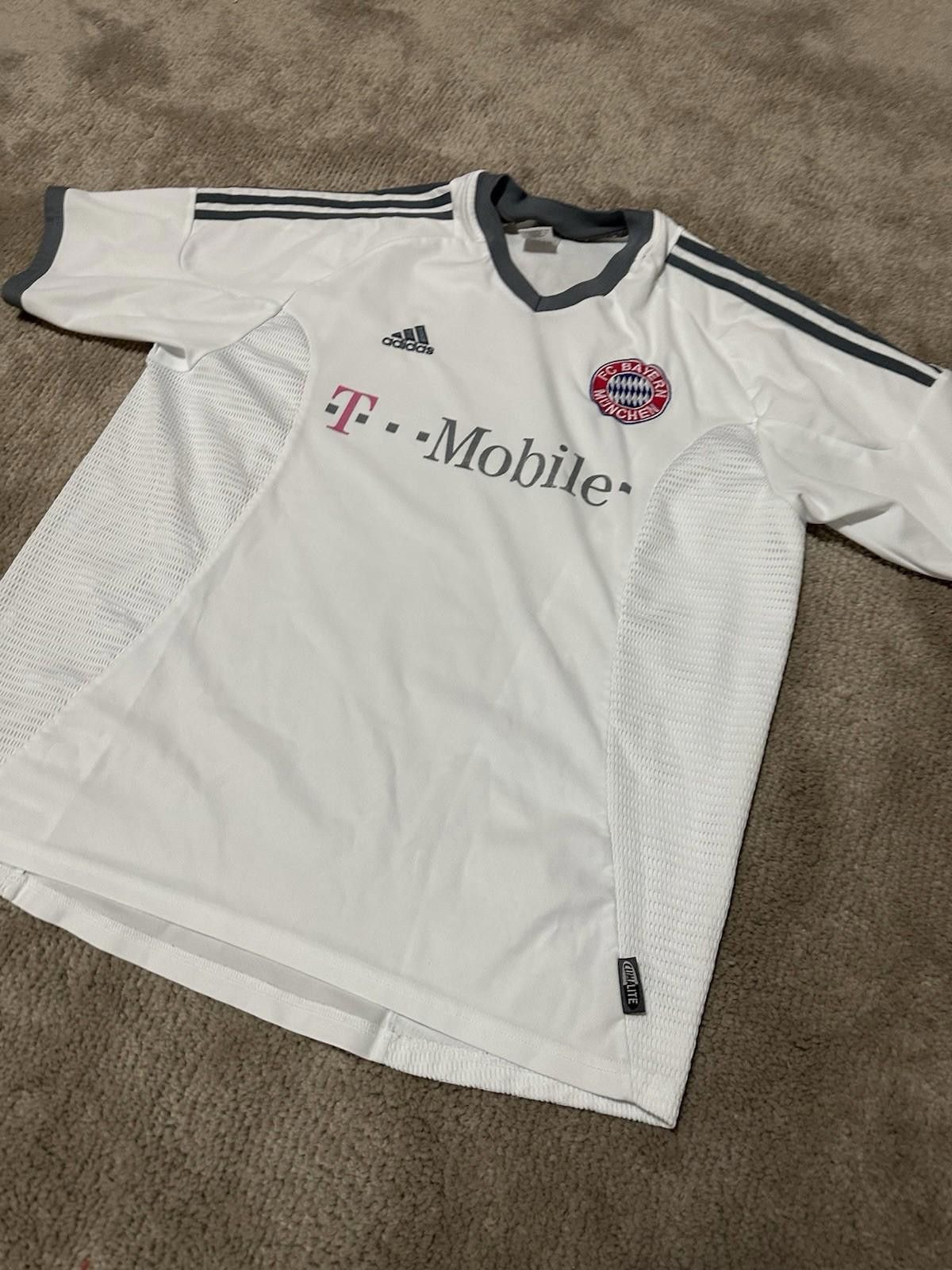 Adidas BAYERN MUNICH 2003/04 AWAY FOOTBALL ADIDAS Soccer Jersey Size US XL / EU 56 / 4 - 2 Thumbnail