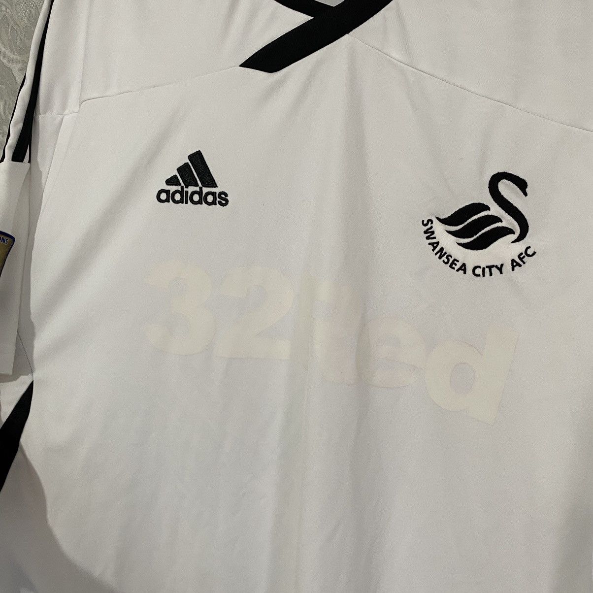 Vintage Vintage Adidas Swansea City Home Jersey 11/12 #11 SINCLAIR Size US L / EU 52-54 / 3 - 5 Thumbnail