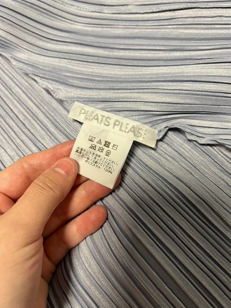 Issey Miyake Issey Miyake size:2 Light grey-blue short-sleeved shirt Size XS / US 0-2 / IT 36-38 - 2 Thumbnail