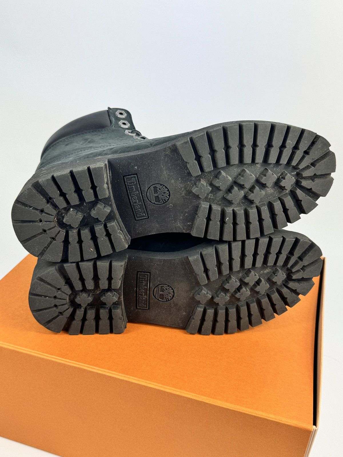 Louis Vuitton × Timberland MONOGRAM PRINT BOOTS Size US 9.5 / EU 42-43 - 6 Thumbnail