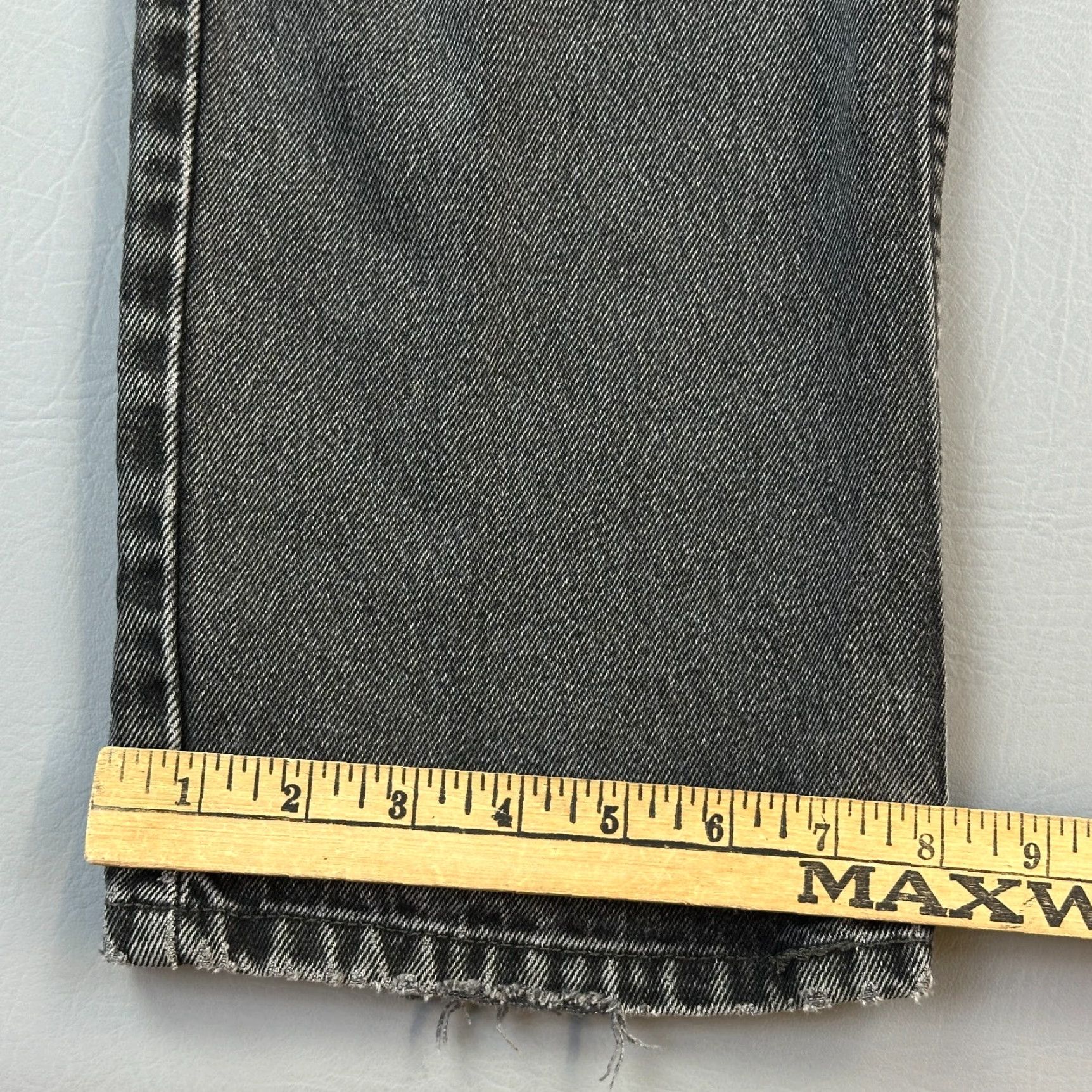Levi's VINTAGE Levi's 505 Jeans Mens 33x30 Charcoal Wash Regular Fit Distressed 90s Punk Y2K Levi's 500 Series Mens Jeans Size US 33 - 5 Thumbnail