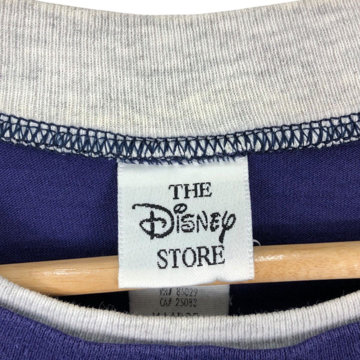 Disney Vintage 90s Disney Tigger Winnie The Pooh The Disney Store Size US XL / EU 56 / 4 - 4 Thumbnail