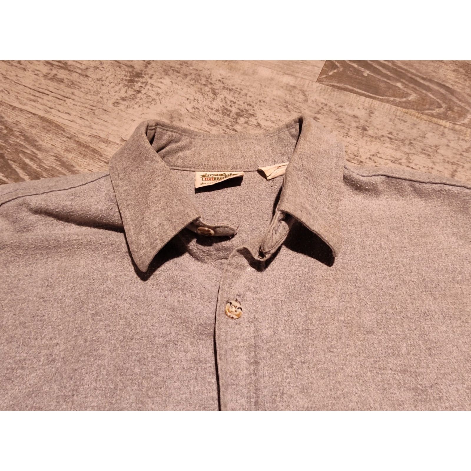 Vintage VINTAGE Five Brother Men's Gray Cotton Flannel Button-Up Shirt Adult Large XL Fall Winter Retro USA Size US L / EU 52-54 / 3 - 6 Thumbnail