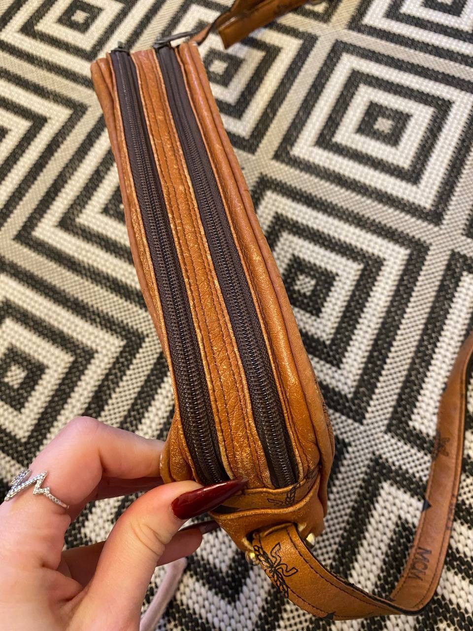 MCM × Vintage Vintage 80s MCM brown monogram crossbody bag casual designer Size ONE SIZE - 9 Thumbnail