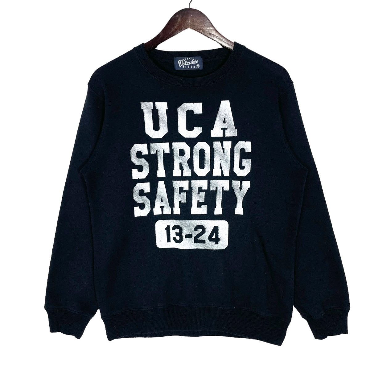 image of Vintage Supply Volcanic Cloth Uca Strong Safety Spell Out in Black, Men's (Size Medium)