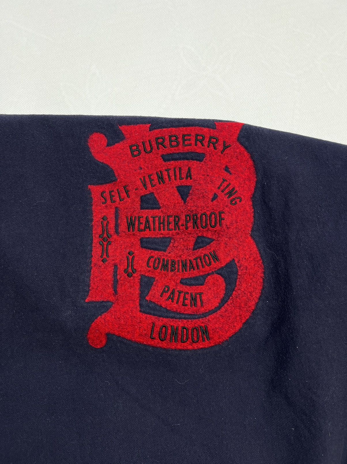Burberry Sweatshirt Burberry Brit big logo city Size US XXL / EU 58 / 5 - 3 Thumbnail