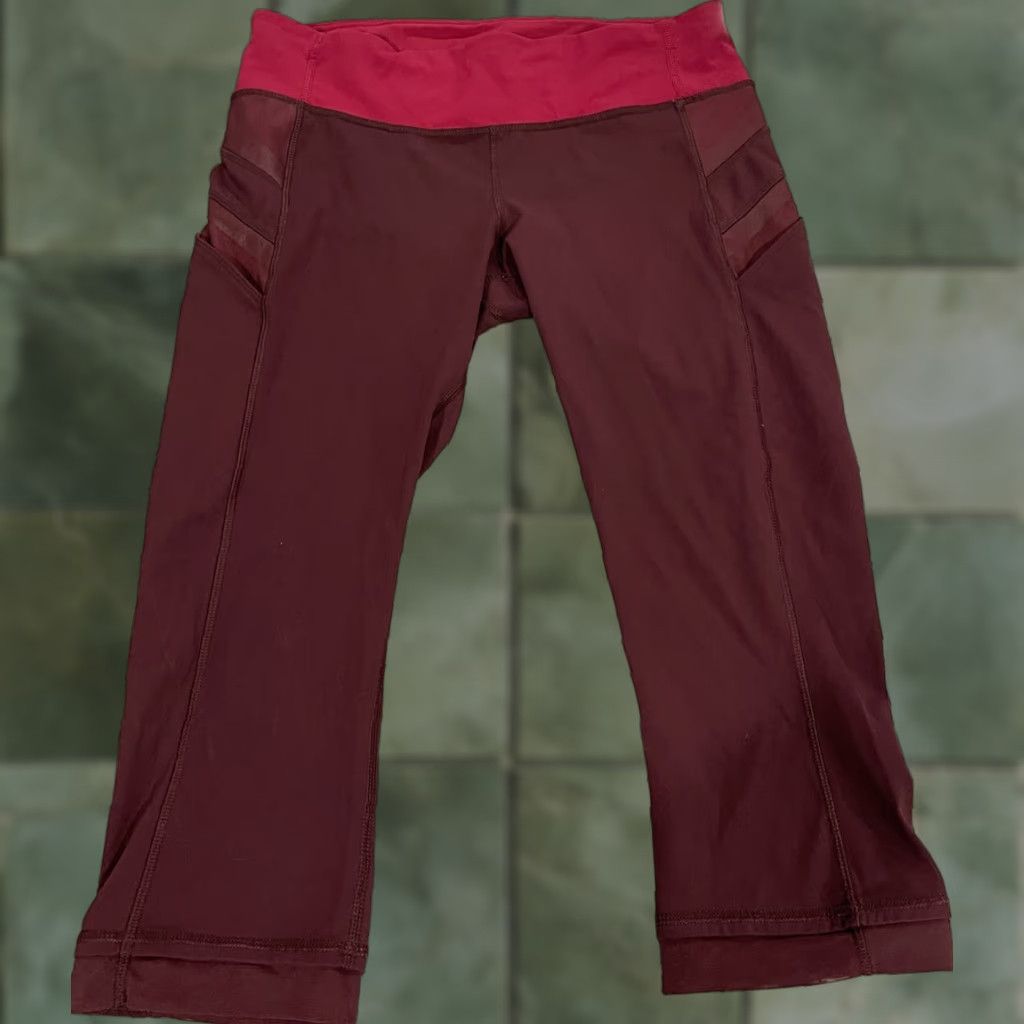Lululemon Lululemon Leggings Crop Illumina Bordeaux Drama / Bumble Berry Size 8 Women’s Tights Pant Size 30" / US 8 / IT 44 - 1 Thumbnail