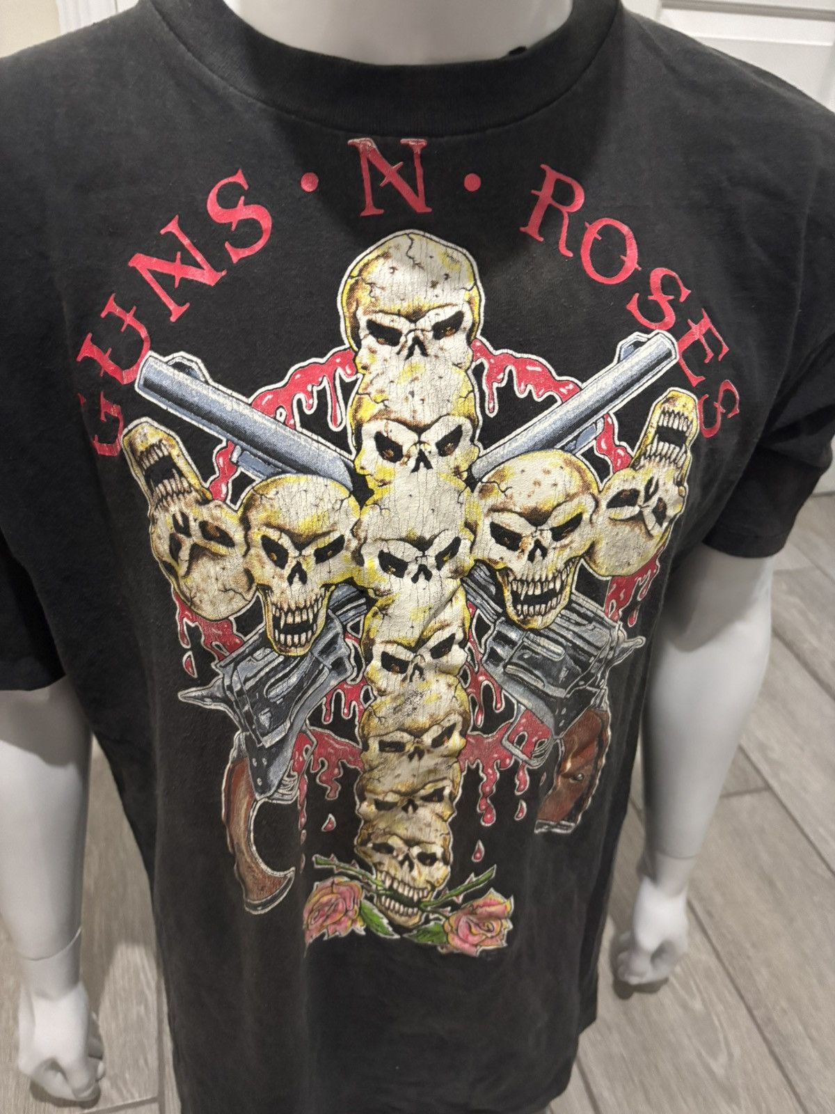 Band Tees × Guns N' Roses × Vintage Vintage ‘91 Guns And Roses ‘Use Your Illusion’ Tour Shirt Size US XL / EU 56 / 4 - 2 Thumbnail