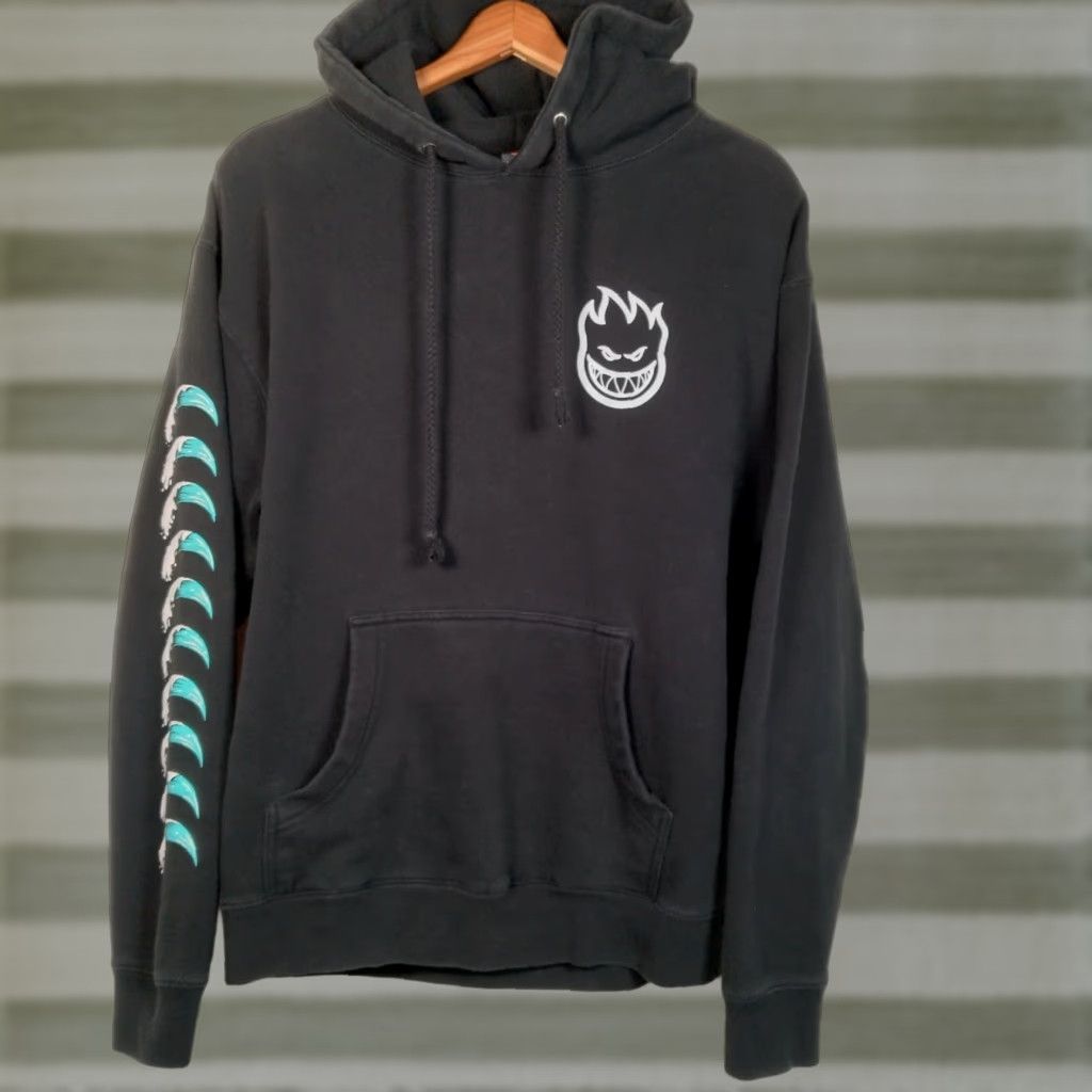 VINTAGE Spitfire Hooded Sweatshirt Medium Black Hoodie Skater Surf Surfer Pullover Knit Cotton Blend Regular Men Graphic