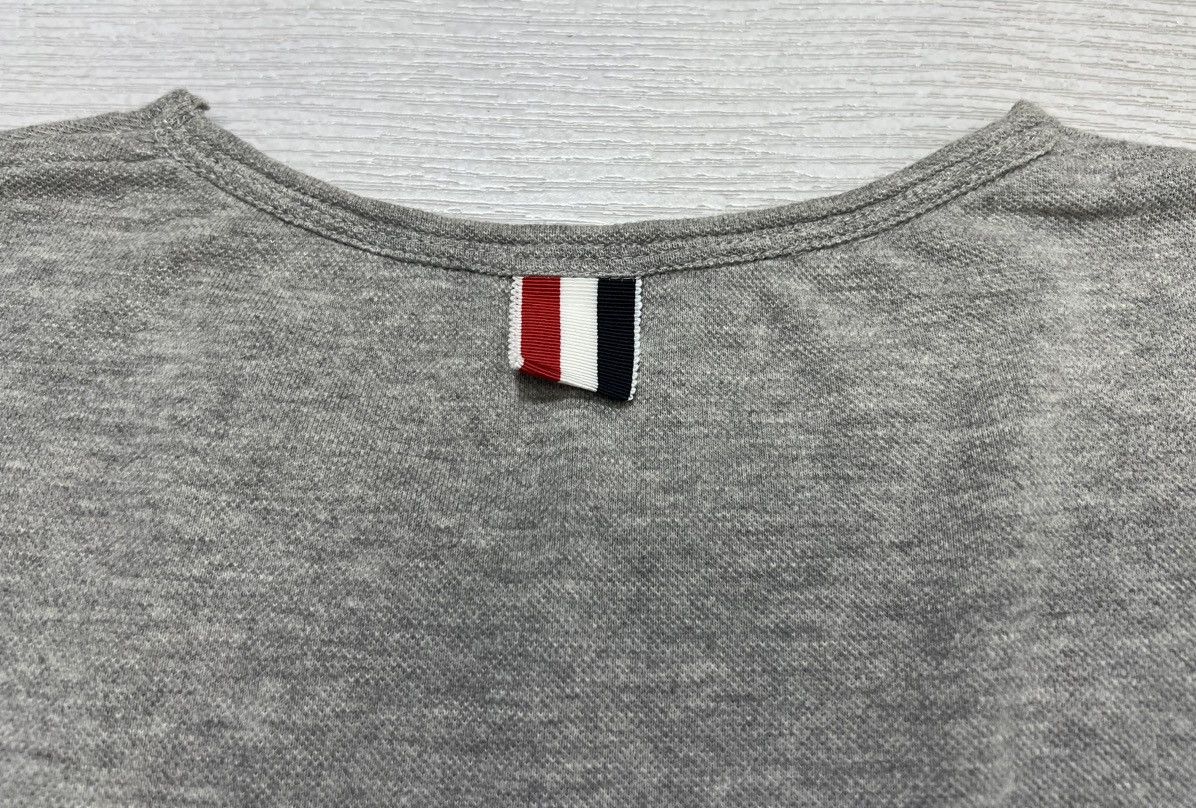 Thom Browne Thom Browne - Chest Pocket Short Sleeve T-Shirt Size US XS / EU 42 / 0 - 9 Thumbnail