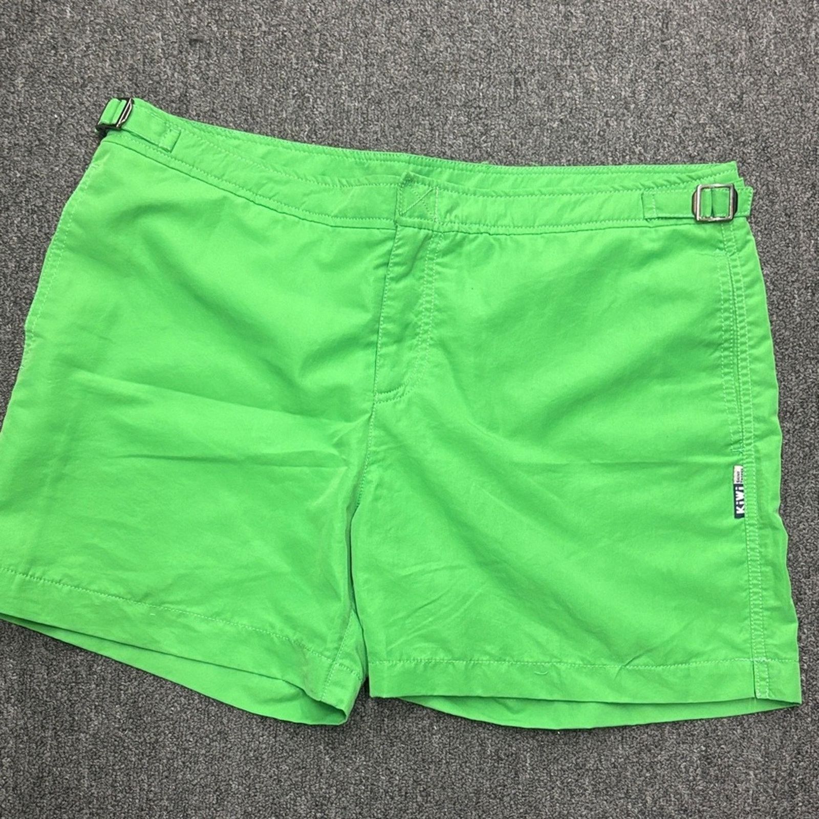 NWT Fefe Kiwi Vibrant Green Women's Bermudas Côte d’Azur XL