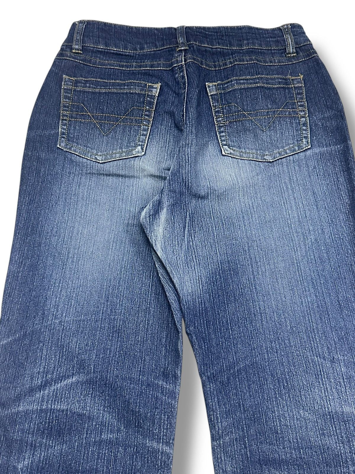 Japanese Brand Bootcut Style With Faded Wash and Thunder Striked Size US 28 / EU 44 - 6 Thumbnail