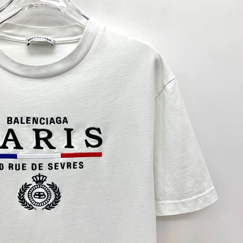 Balenciaga Balenciaga White logo monogram embroidered cotton crewneck Size US XS / EU 42 / 0 - 3 Thumbnail