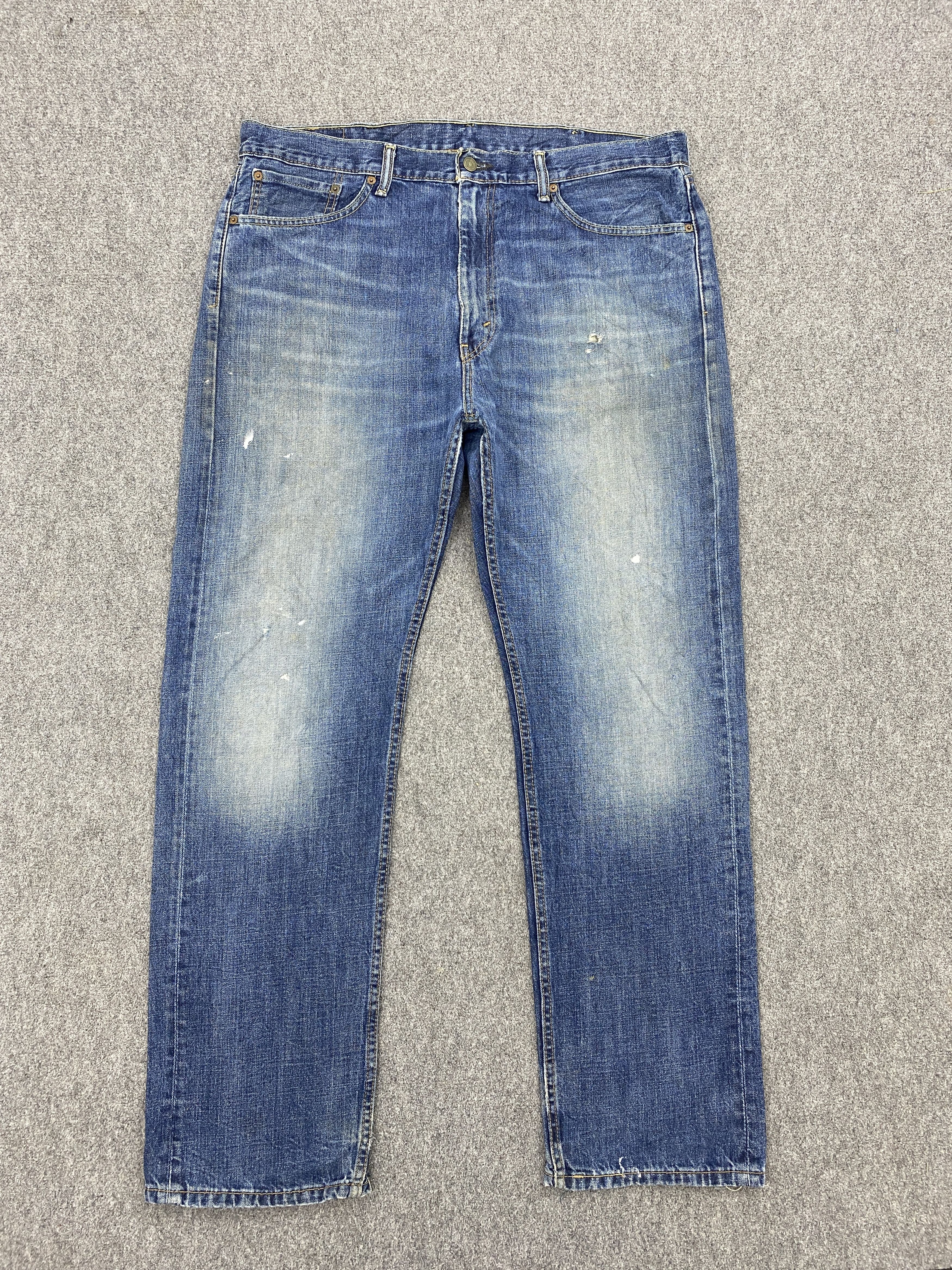 image of Levis 505 Stone Wash Jeans in Blue Denim, Men's (Size 39)