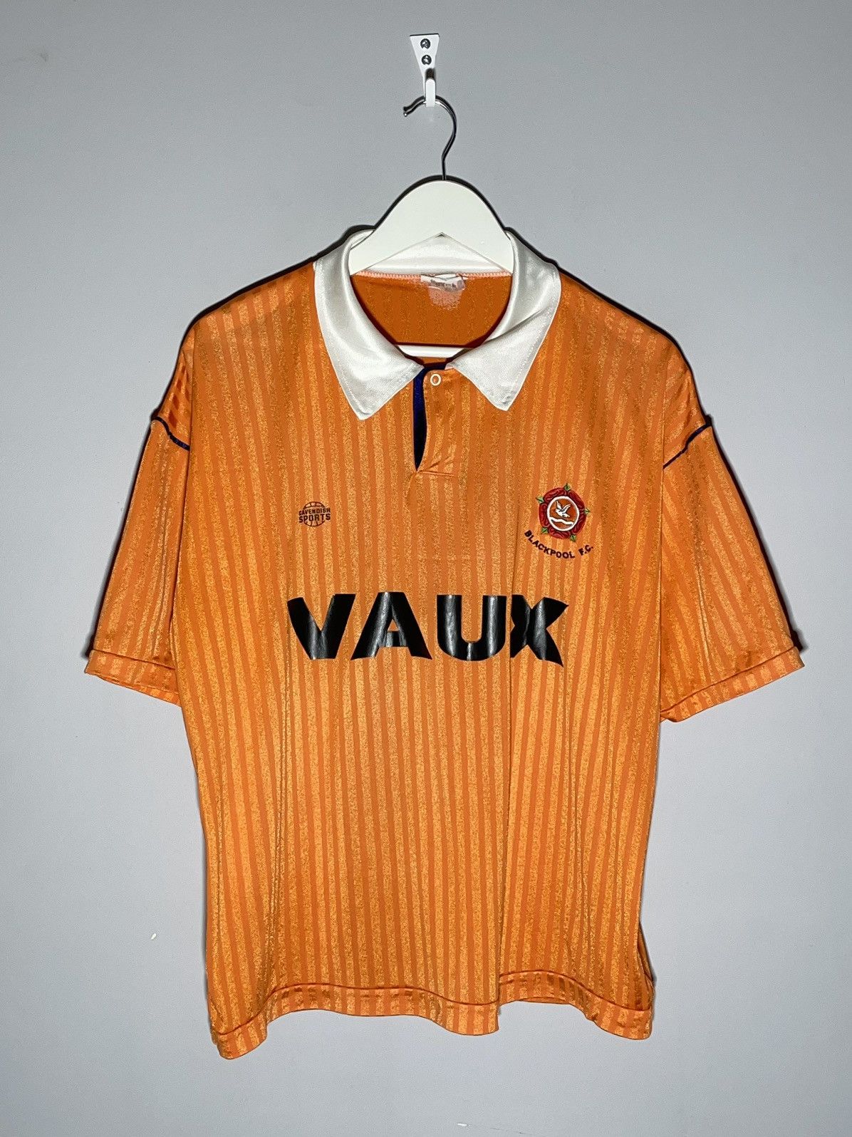 Vintage Blackpool Vintage 1990/91 Home Very Rare Football Shirt Size US L / EU 52-54 / 3 - 1 Thumbnail