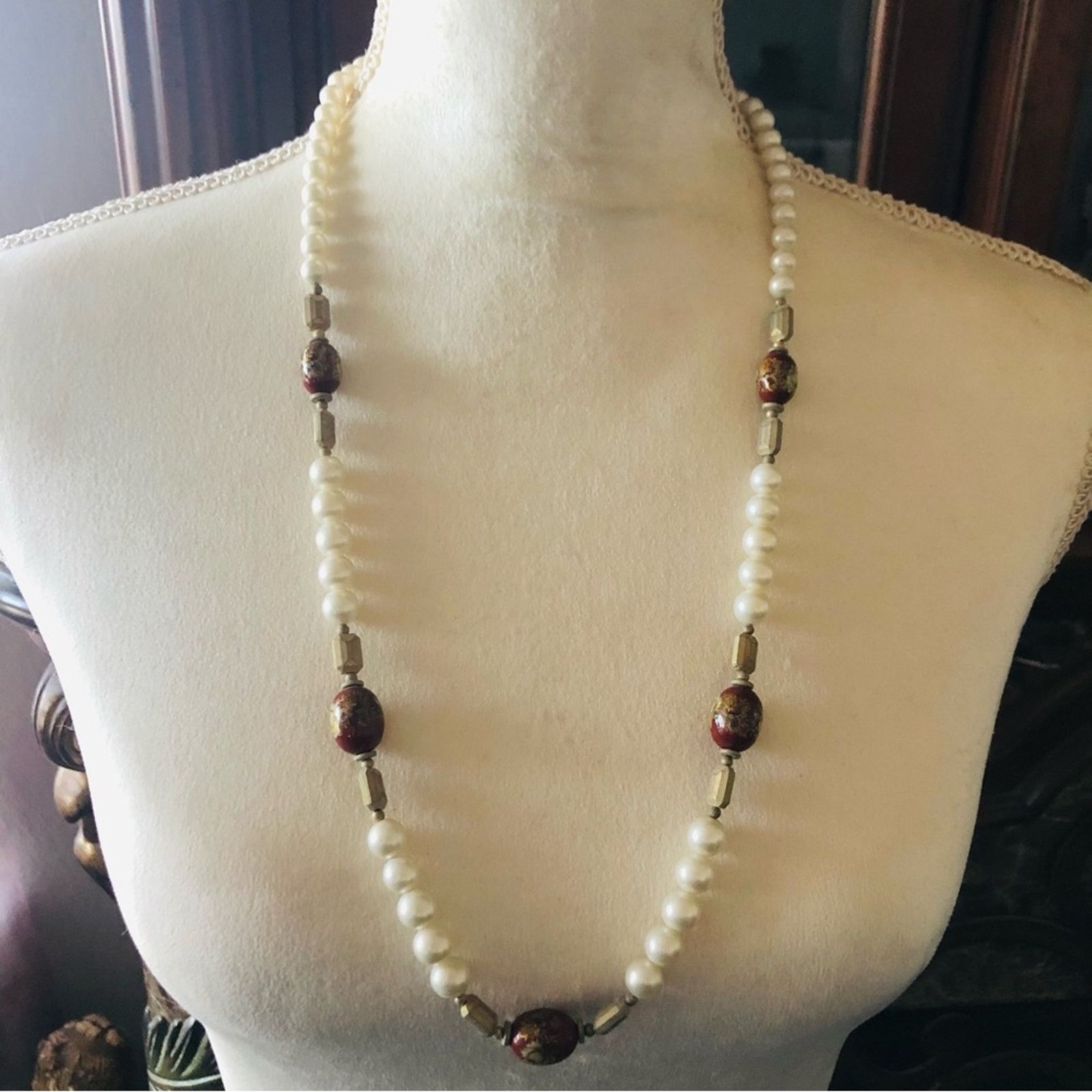 Vintage Vintage oval cloisonné white pearl bead necklace Size ONE SIZE - 2 Thumbnail