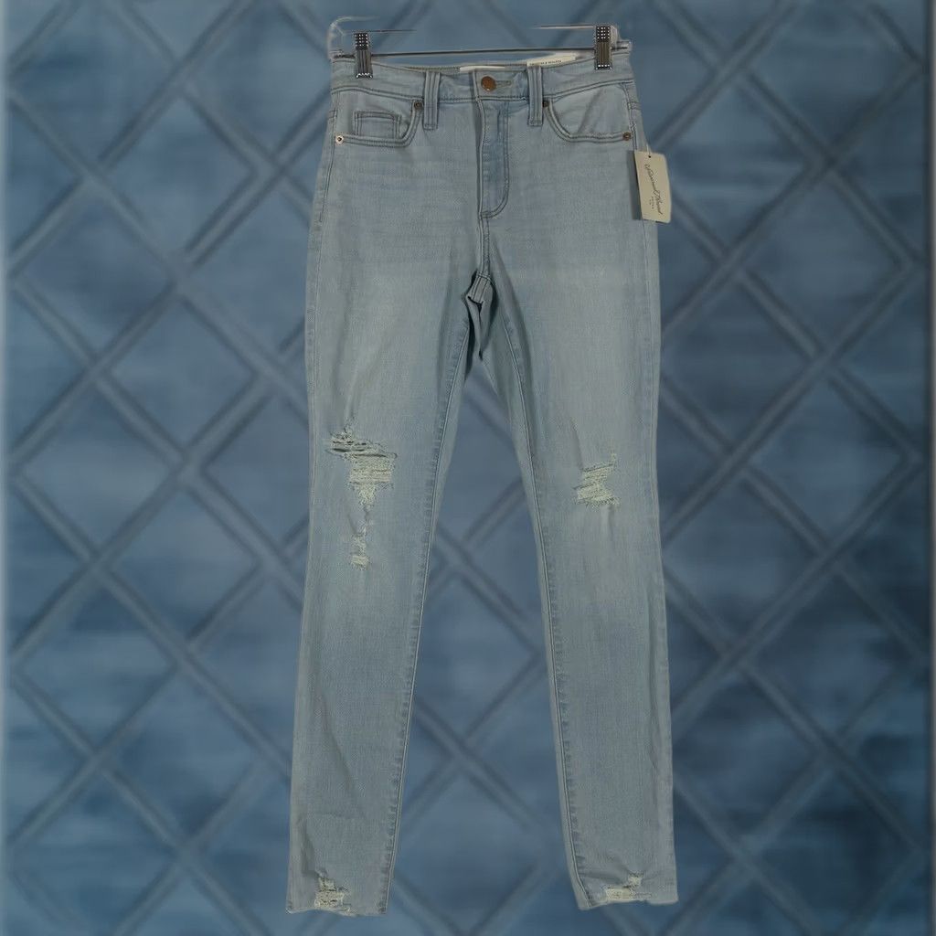 Vintage VINTAGE? No. Universal Thread High-Rise Skinny Jeans Women's 0 / 25 Light Wash NWT Size 25" / US 0 / IT 36 - 1 Thumbnail