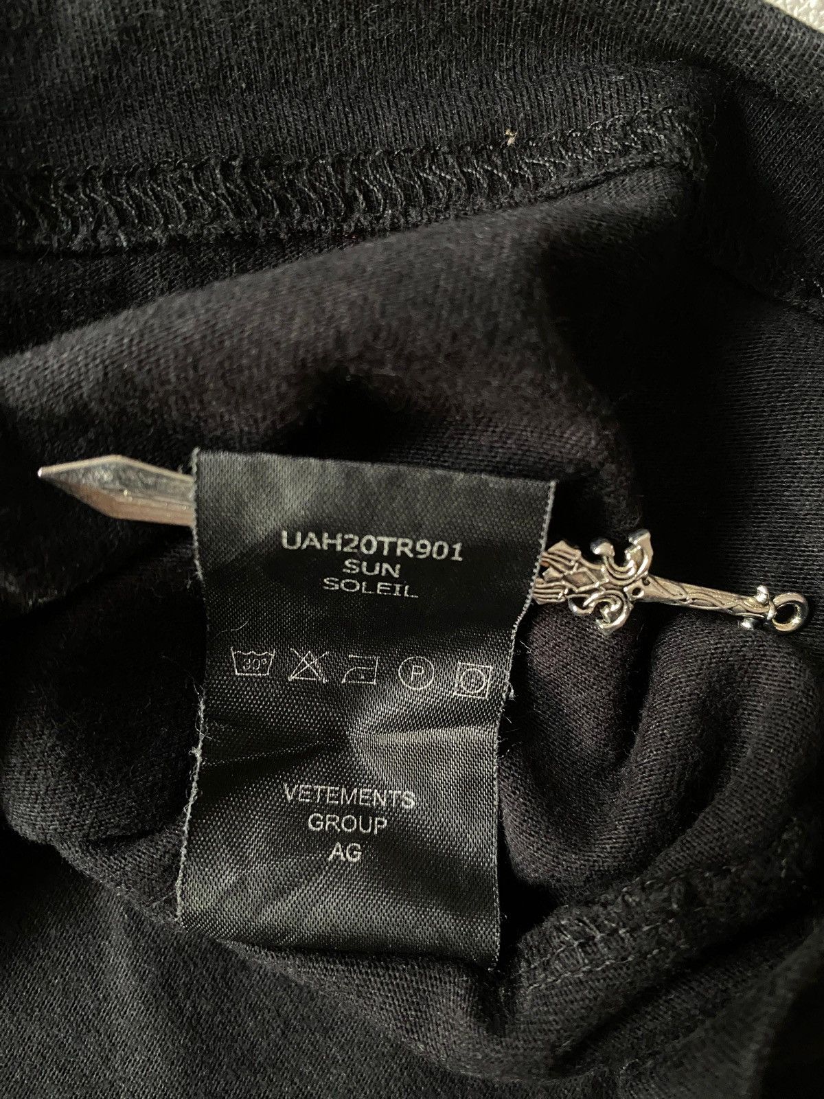 Vetements Vetements Black Sun Number T-Shirt Size US M / EU 48-50 / 2 - 11 Thumbnail