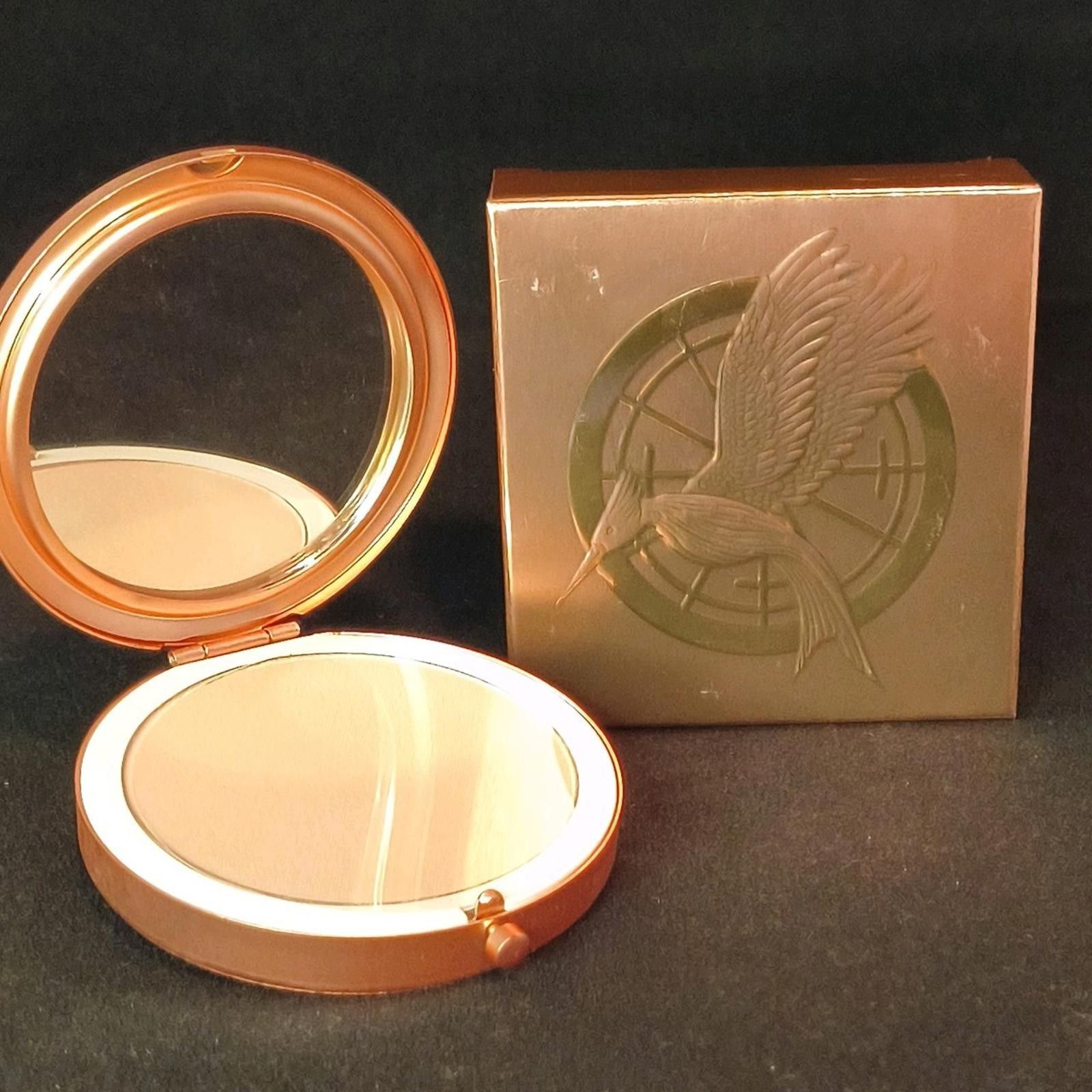 Other Storybook Cosmetics Hunger Games Powder-Beacon Of Hope Size ONE SIZE - 1 Thumbnail