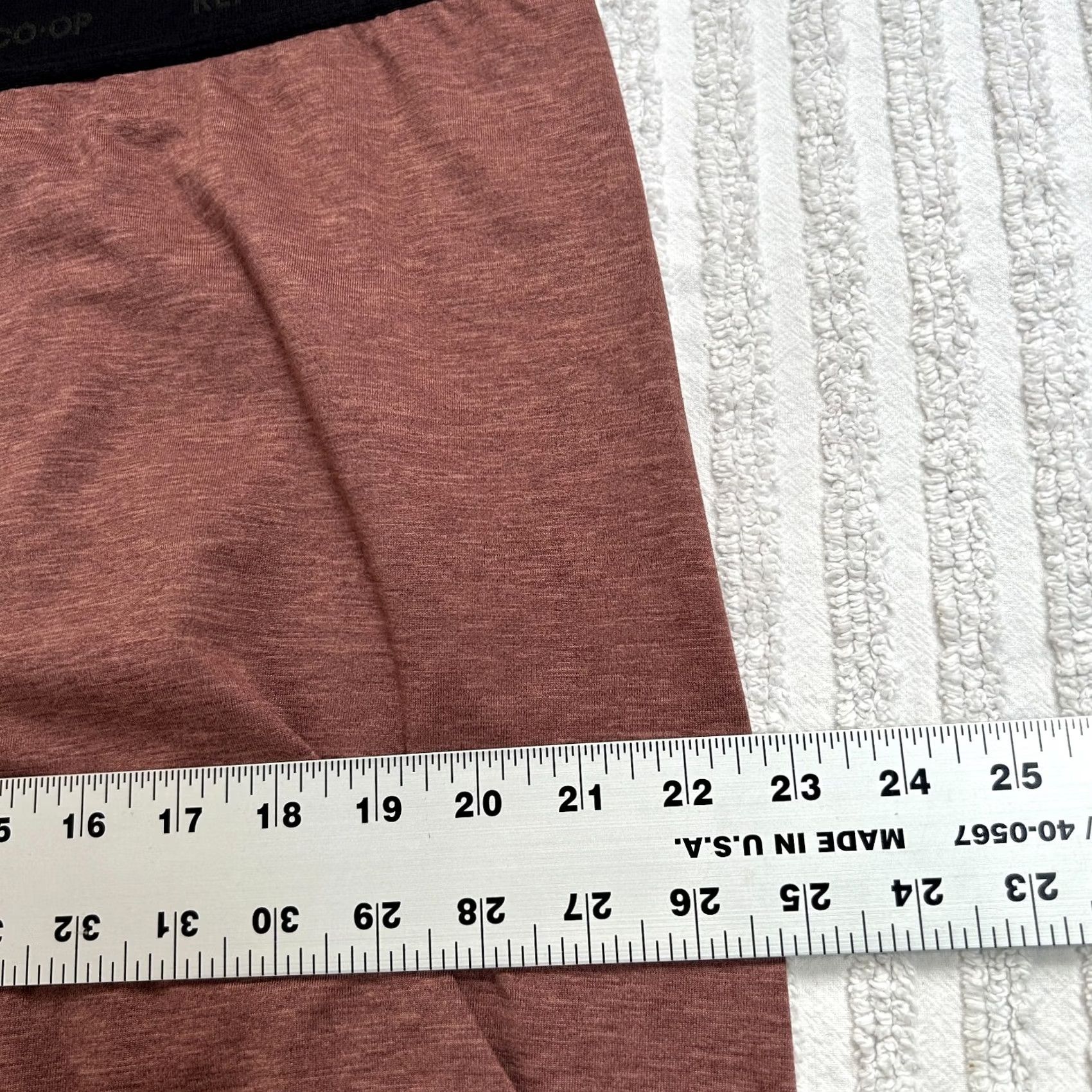 Vintage REI Co-op Womens Midweight Tight Leggings Pants 2XL Canyon Dust Stretch New Size 40" / US 18 - 6 Thumbnail