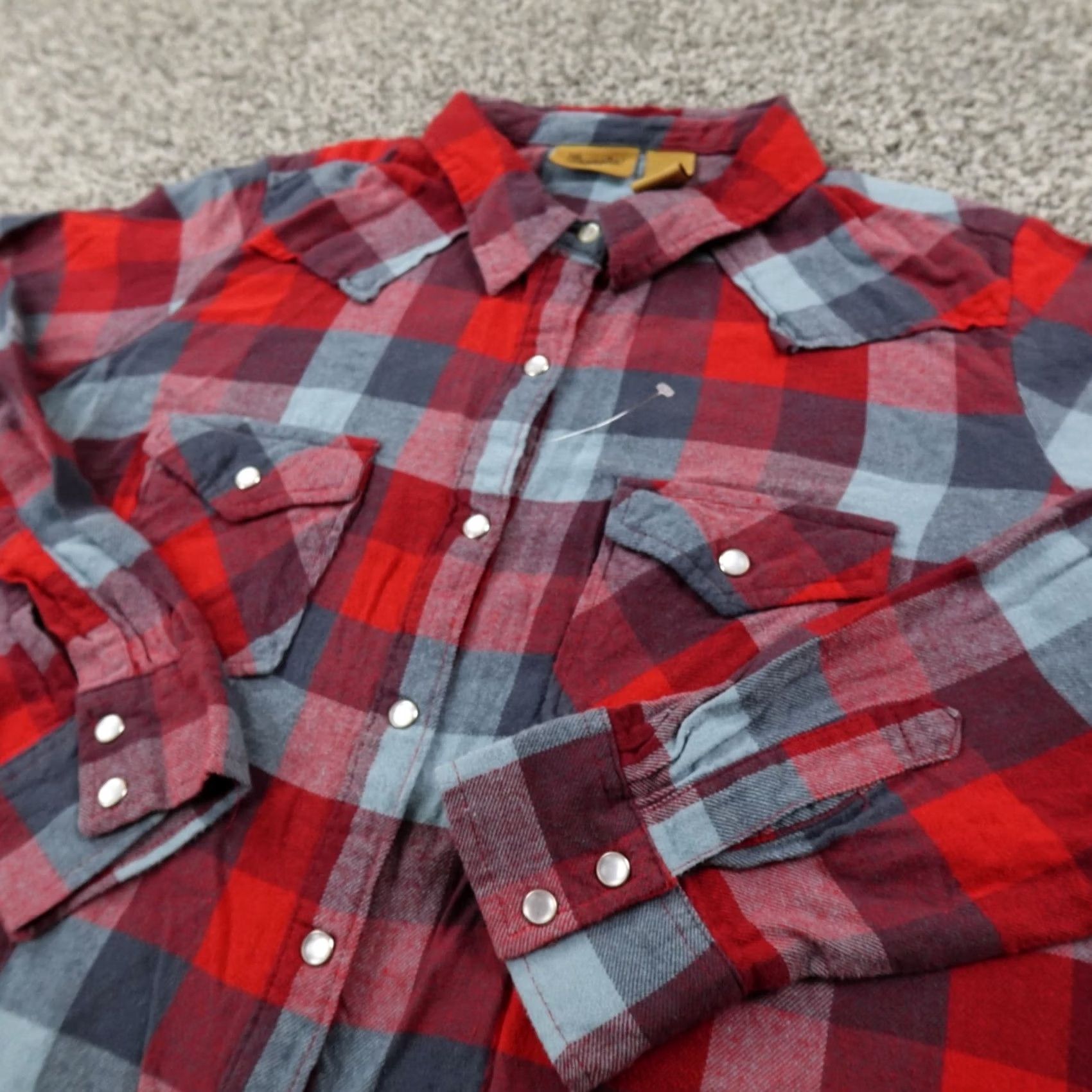 Wrangler Wrangler Shirt Womens L Red Gray Flannel Pearl Snap Western Cowgirl Rodeo Ranch Size L / US 10 / IT 46 - 2 Thumbnail