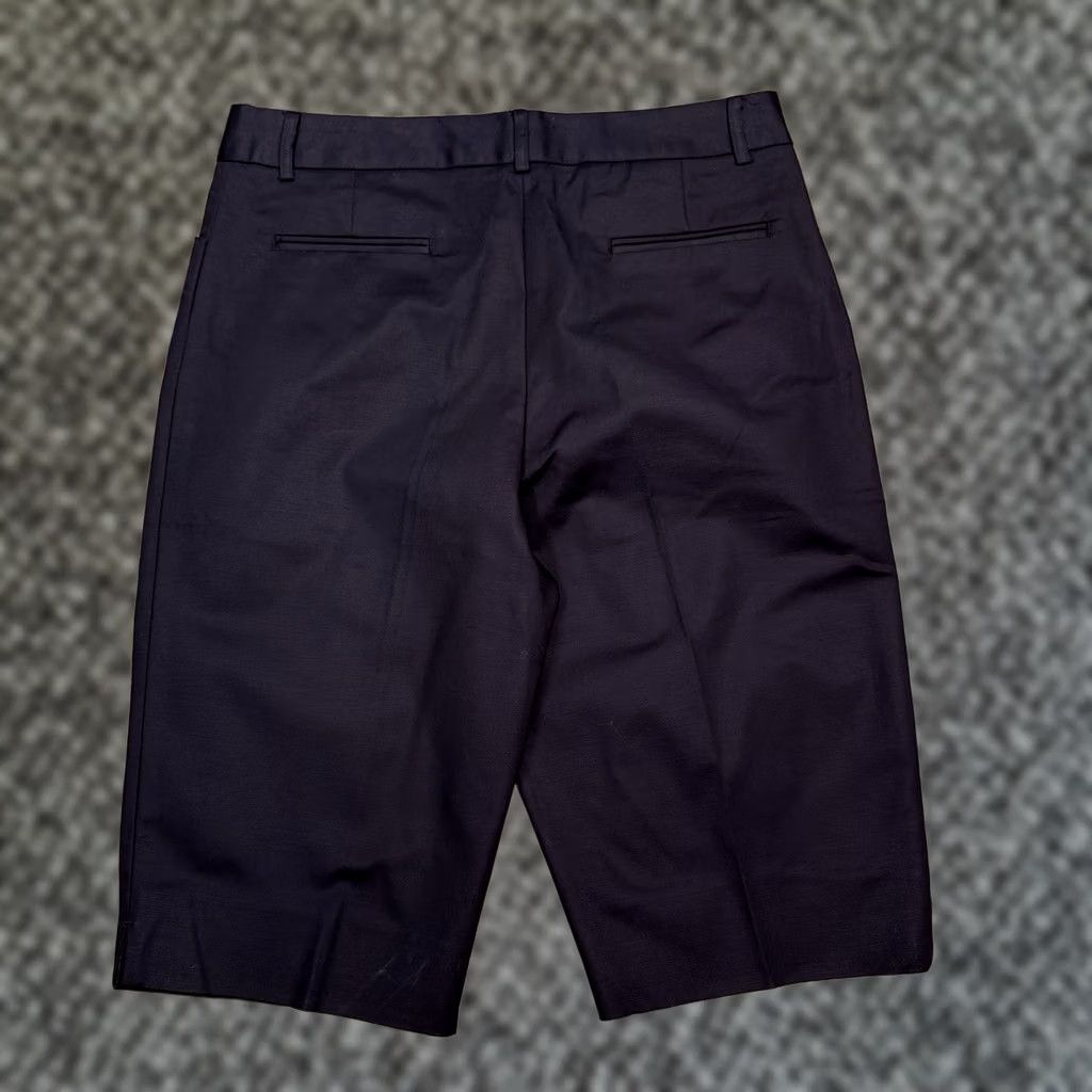 Ellen Tracy VINTAGE not applicable. Ellen Tracy Bermuda Shorts Womens 8 Black Mid Rise Stretch New Size 30" / US 8 / IT 44 - 1 Thumbnail