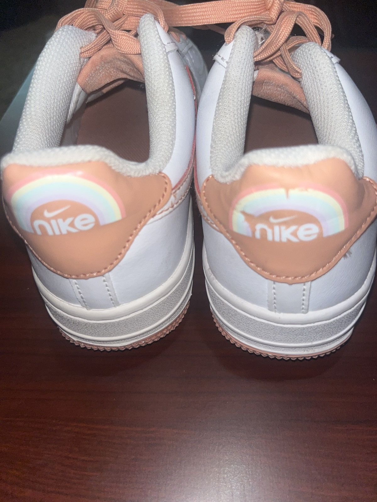 Nike Air Force 1 LV8 GS 'White Light Madder Root Speckled' Size US 5.5 / IT 35.5 - 4 Thumbnail